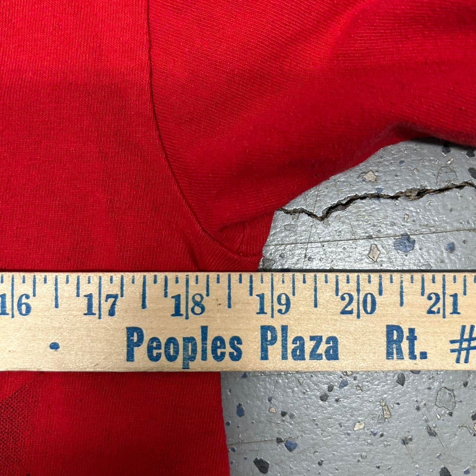 Other Red Y2K Bob Marley graphic tee Size US M / EU 48-50 / 2 - 4 Thumbnail