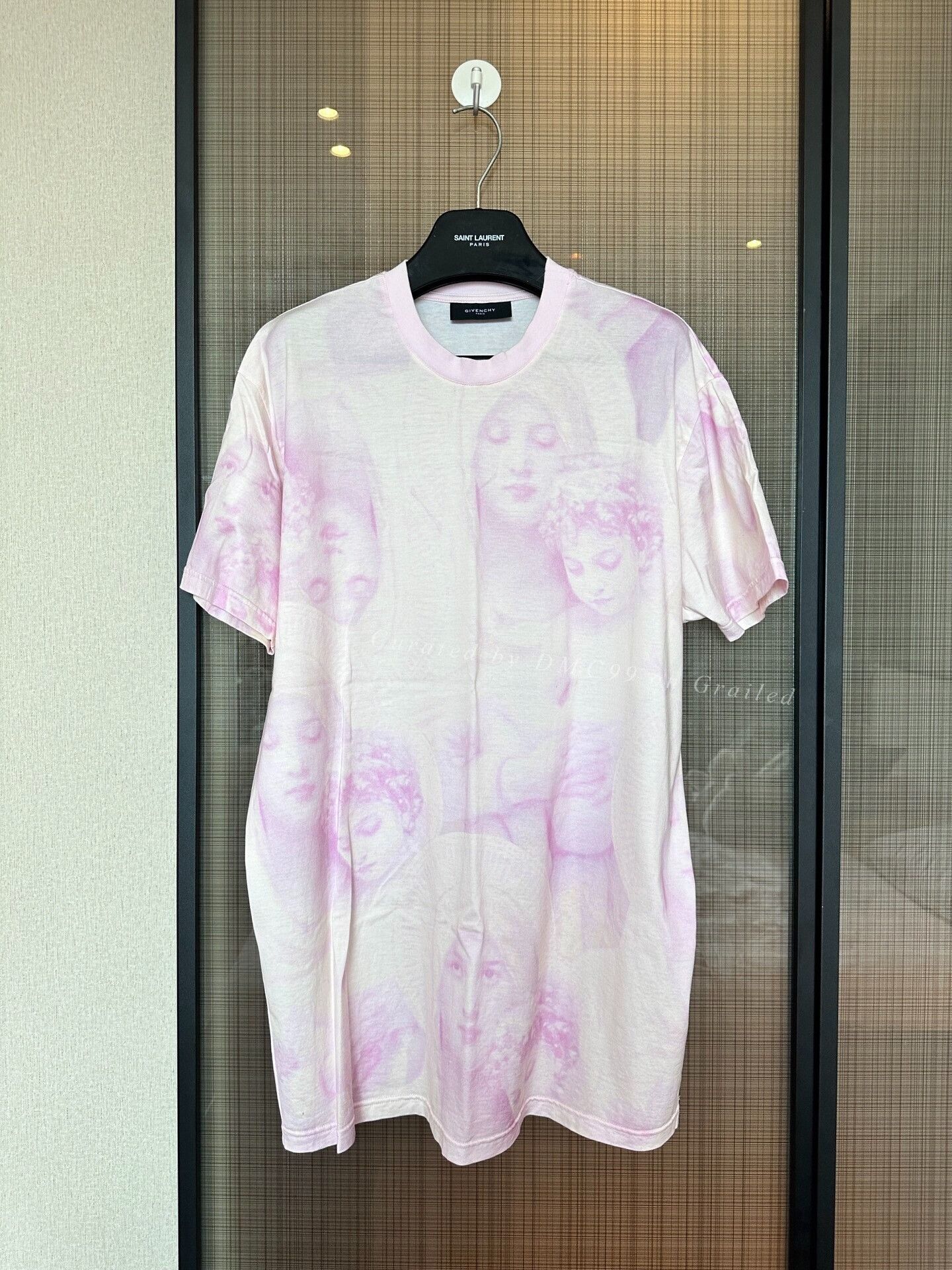 Givenchy Givenchy Pink Madonna Print Oversized T-Shirt Size XXS / US 00 / IT 34 - 1 Thumbnail