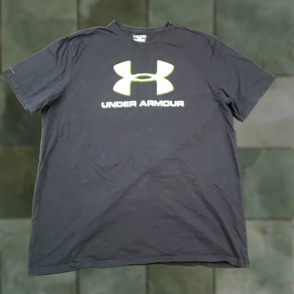 Under Armour Under Armour Mens Black Short Sleeve Crew Neck T-Shirt 2XL Size US XXL / EU 58 / 5 - 1 Thumbnail