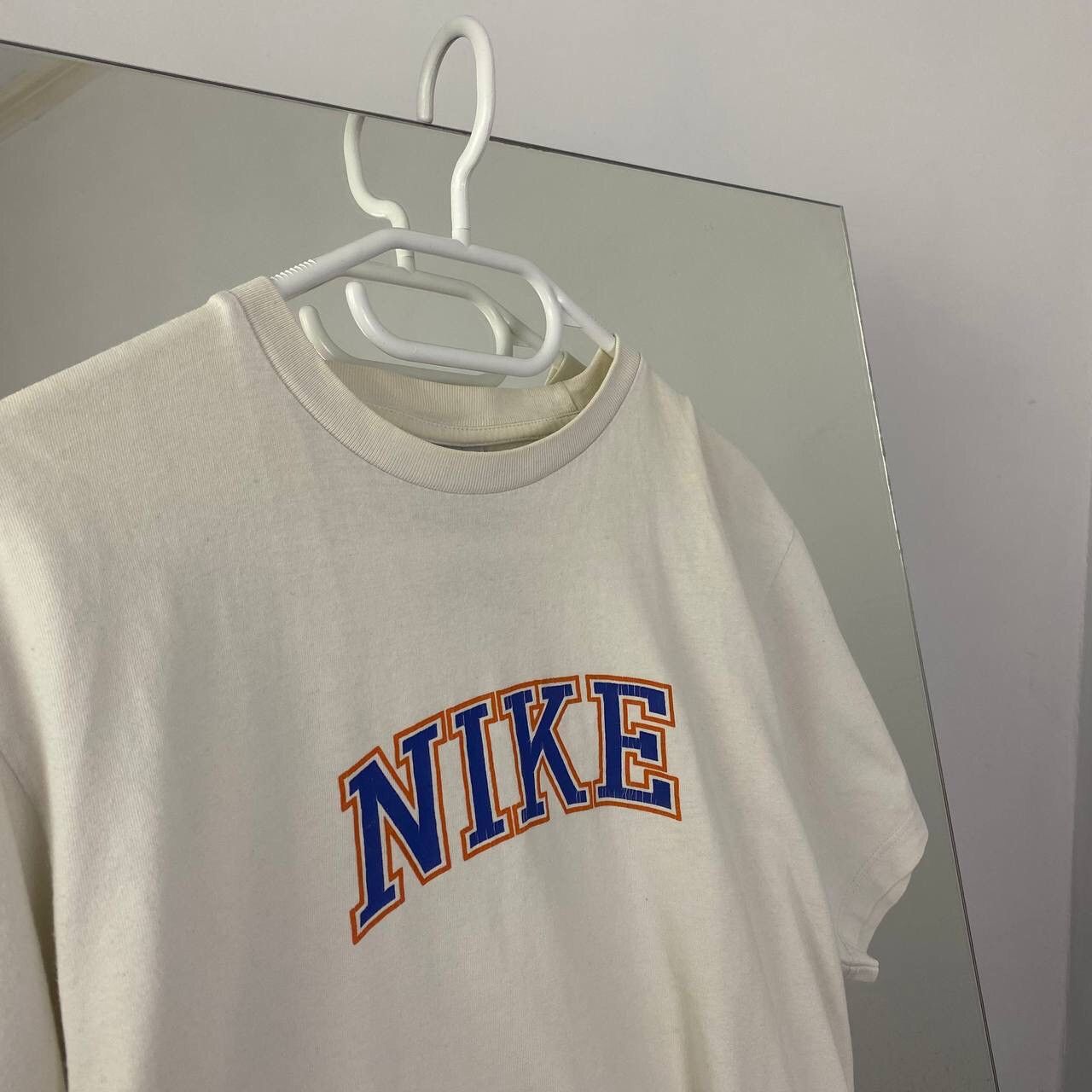 Nike Nike Vintage T-shirt Big Logo Boxy Fit Y2k Style Size US M / EU 48-50 / 2 - 3 Thumbnail