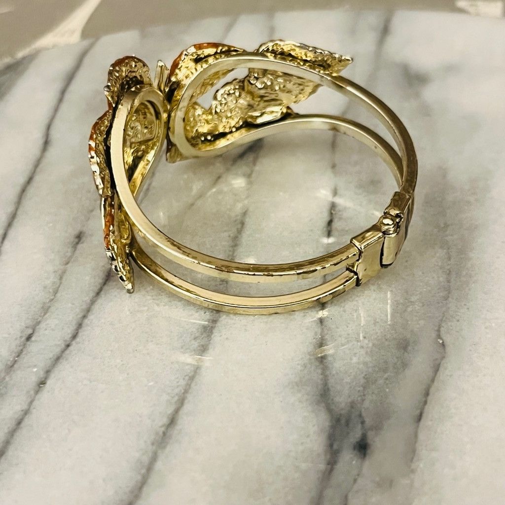 Vintage Vintage Leaf Motif Clamper Bracelet Gold Toned Metal Size ONE SIZE - 4 Thumbnail