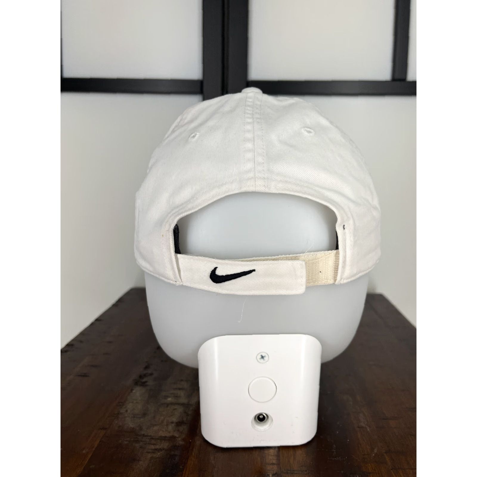 Nike Nike Hat Cap Strap Back Adult One Size White Just Do It Embroidered 100% Cotton Size ONE SIZE - 6 Thumbnail
