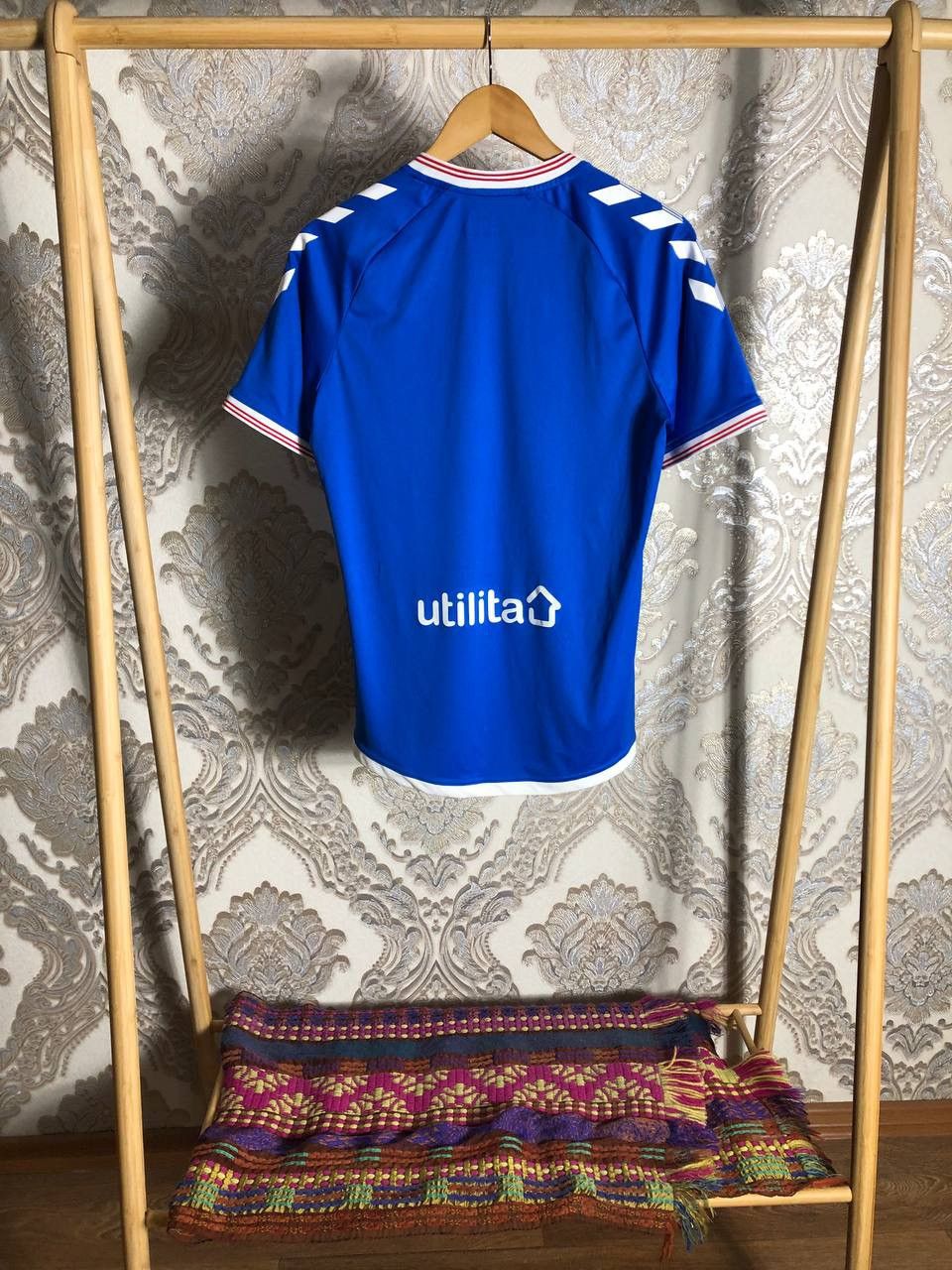 Hummel VINTAGE HUMMEL FC RANGERS SCOTLAND SOCCER JERSEY RETRO Y2K Size US S / EU 44-46 / 1 - 6 Thumbnail