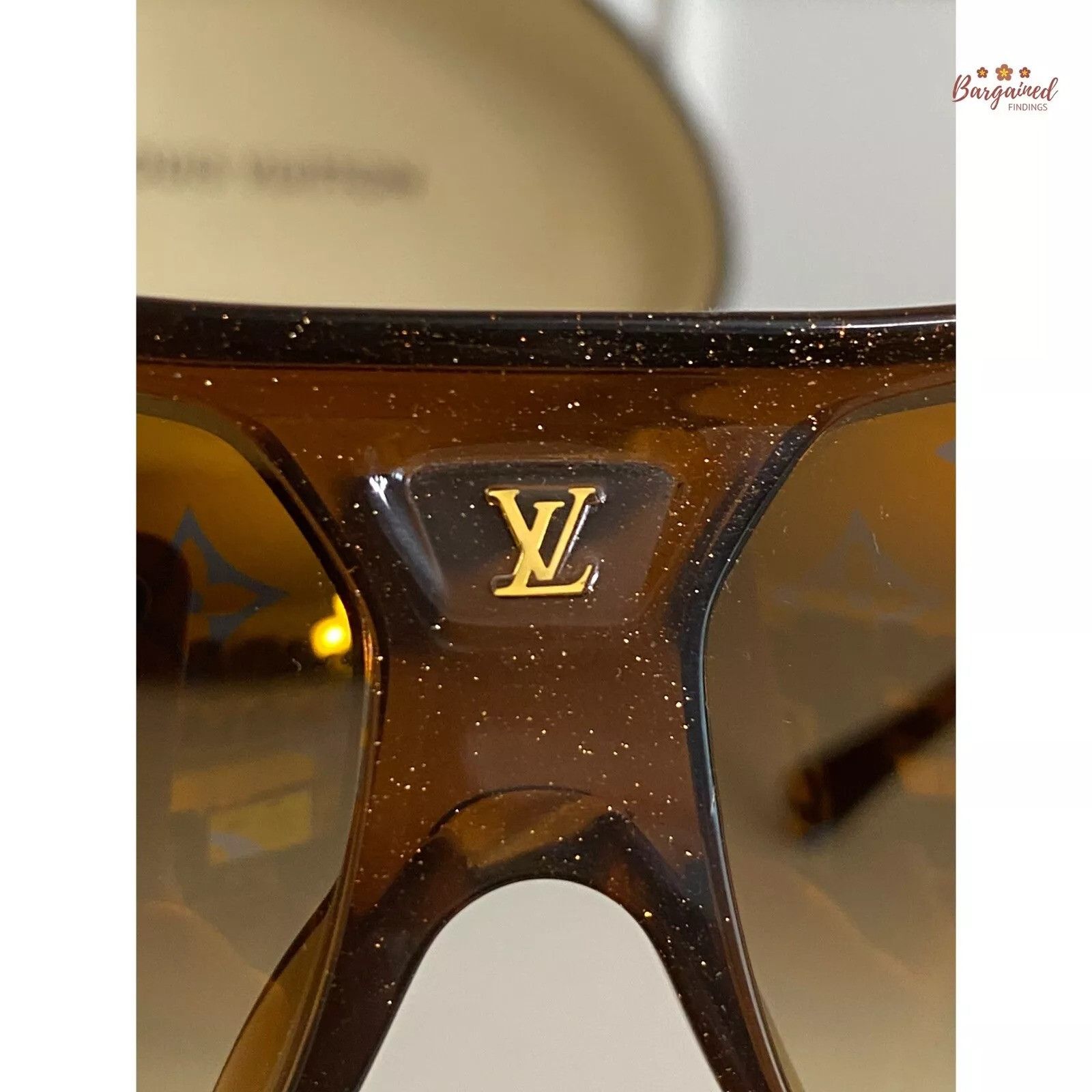 Louis Vuitton LOUIS VUITTON Glitter Acetate Illusion Monogram Sunglasses Size ONE SIZE - 10 Thumbnail