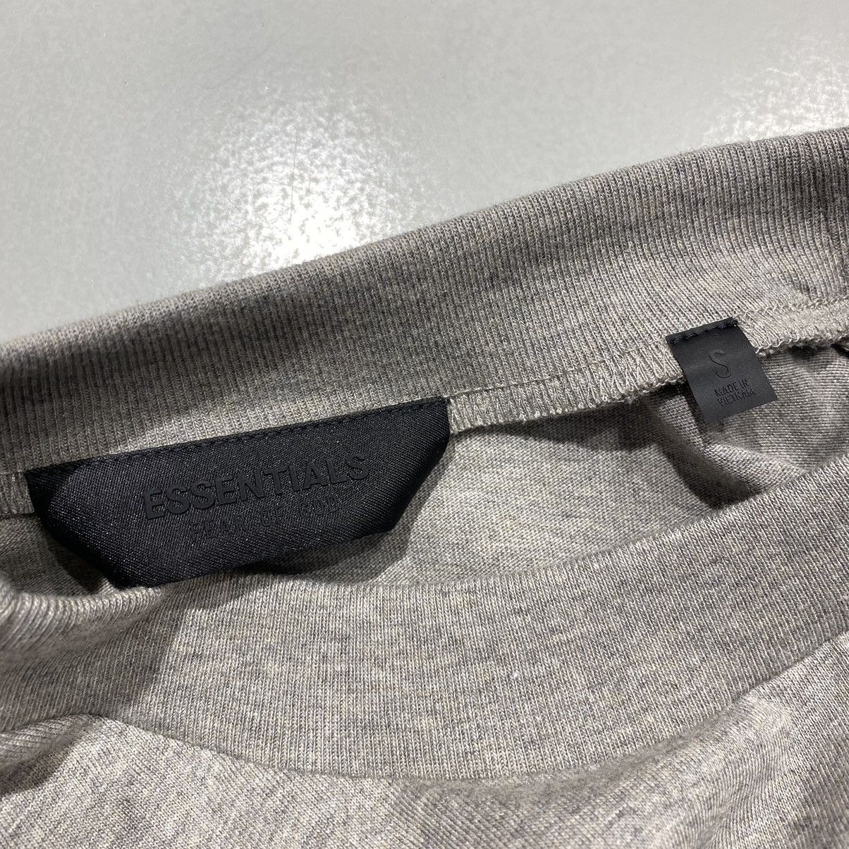 Essentials × NBA Fear of God Essentials x NBA Timberwolves Tee Warm Heather Size US S / EU 44-46 / 1 - 5 Thumbnail