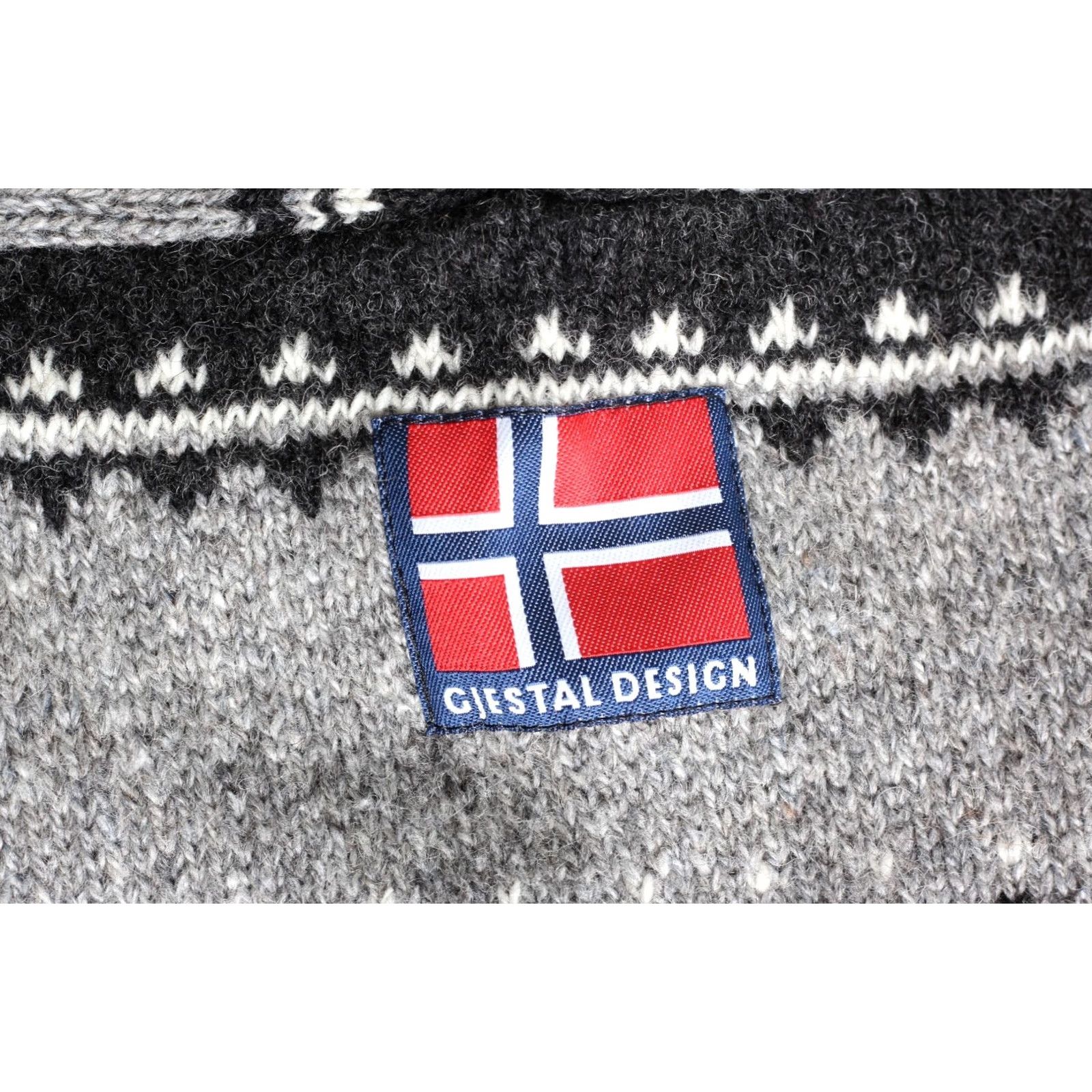 SAS ASA GJESTAL SPINNERI Norway Nordic Fair Isle Zip Neck Wool Jumper Sweater Men L Grey Knit Pullover 1/4 Zip Classic MENS Size US L / EU 52-54 / 3 - 5 Thumbnail
