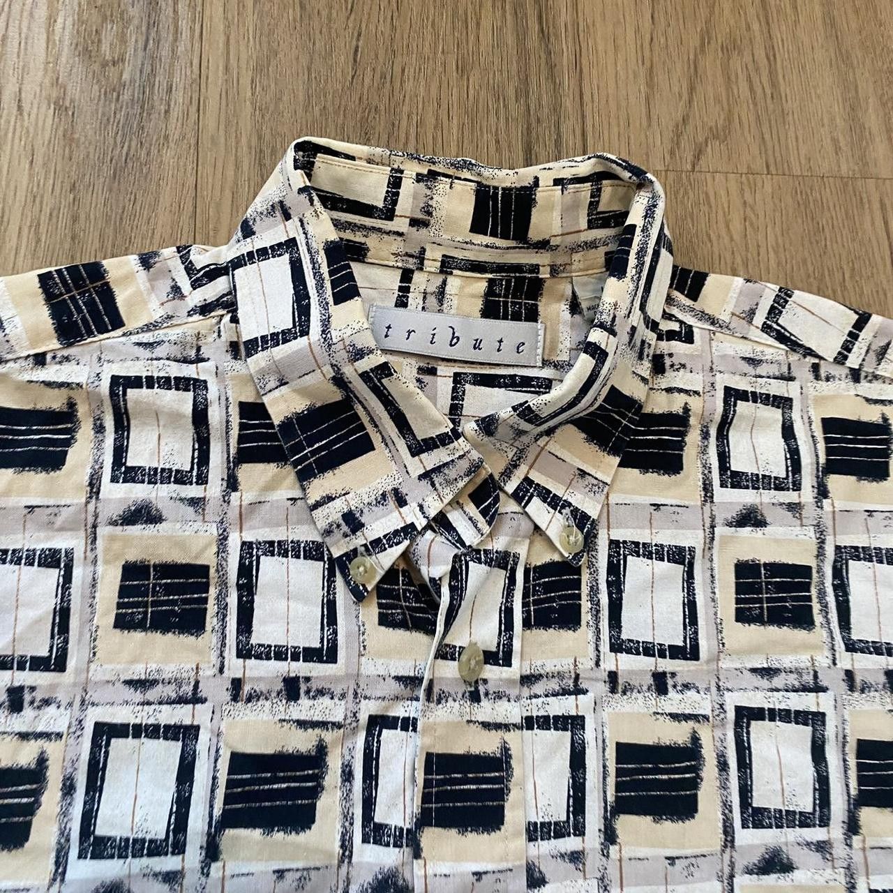 Other White and black geometric short sleeve button up shirt Size US L / EU 52-54 / 3 - 4 Thumbnail