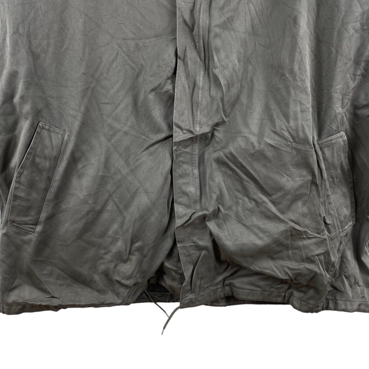 Vintage Vintage 90s C.S.V. 1991 112L Army Soldier Khaki Hooded Parka Size US XXL / EU 58 / 5 - 3 Thumbnail