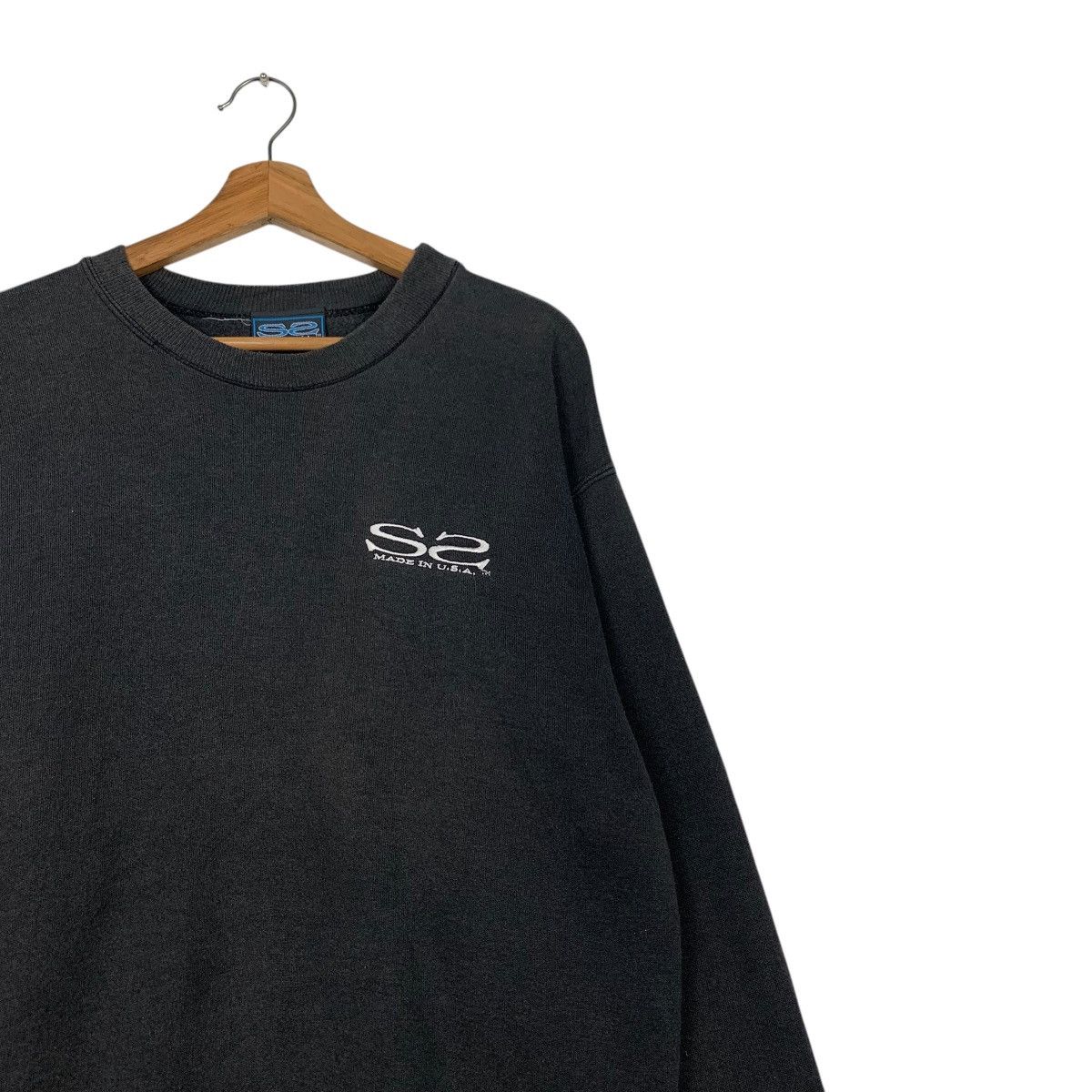 Vintage SECRET SURFER STUDIO Big Logo Crewneck Sweatshirt #2197-C97 Size US M / EU 48-50 / 2 - 7 Thumbnail