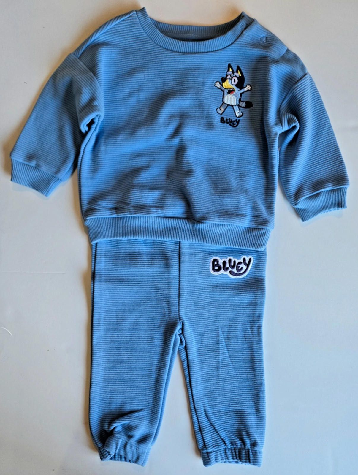 Blue Blue Japan Bluey Outfit Boys Sweatpants and Sweatshirt 6-9 M NWT Size ONE SIZE - 1 Thumbnail