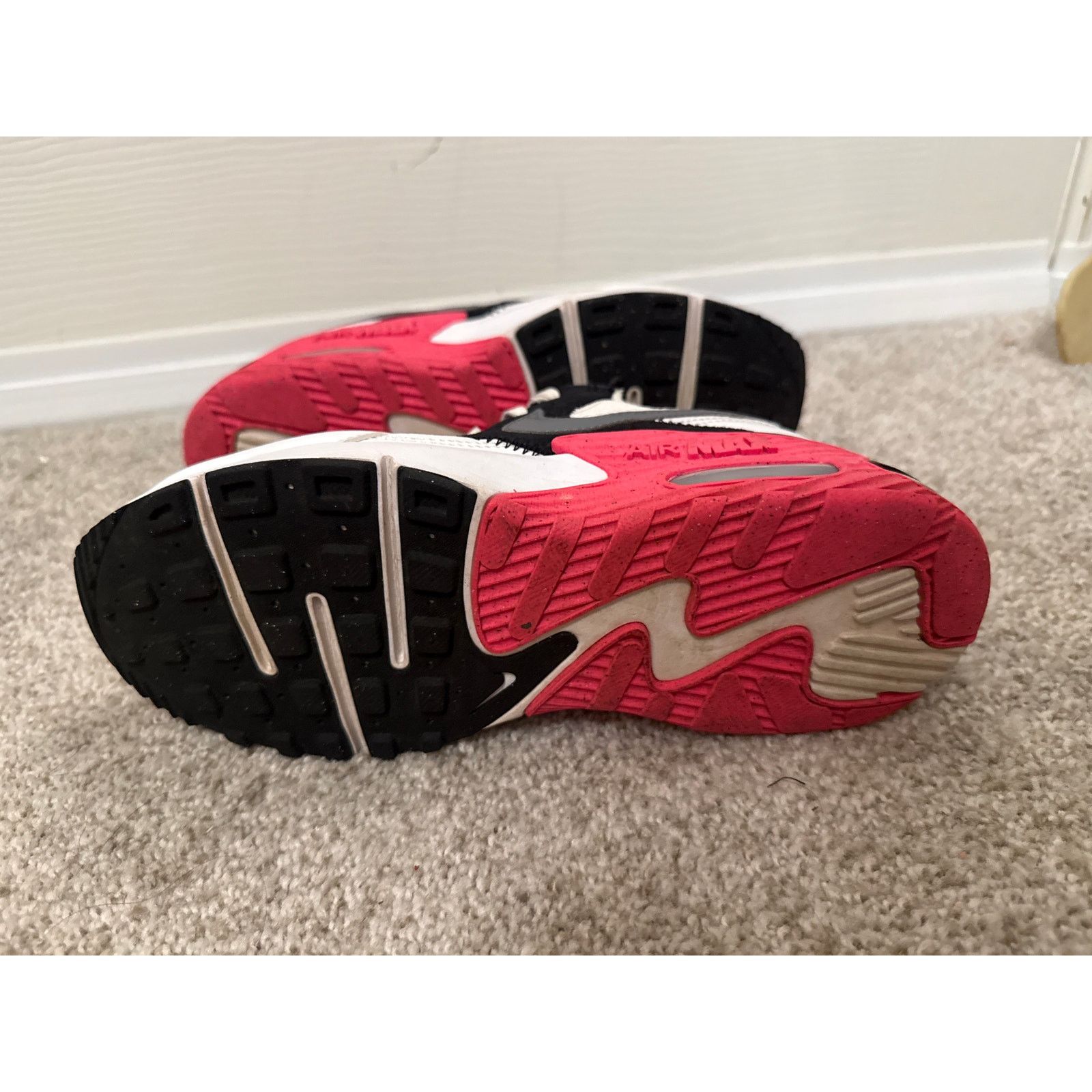 Nike Nike Air Max Excee Women's Sneaker in White Rush Pink,sz 7.5 Size US 7.5 / IT 37.5 - 10 Thumbnail