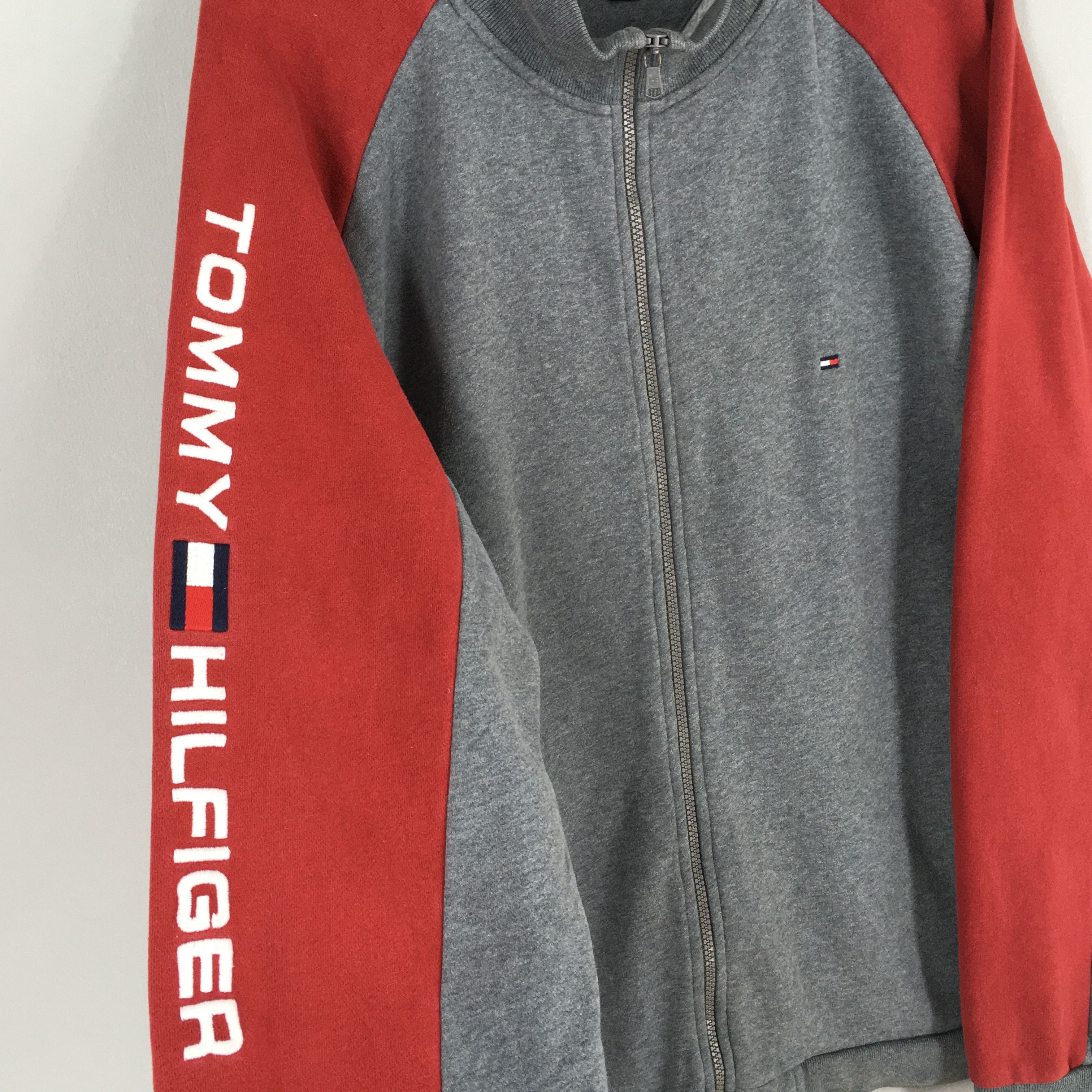 Tommy Hilfiger Vintage Tommy Hilfiger Zipper Sweater Large Size US L / EU 52-54 / 3 - 4 Thumbnail