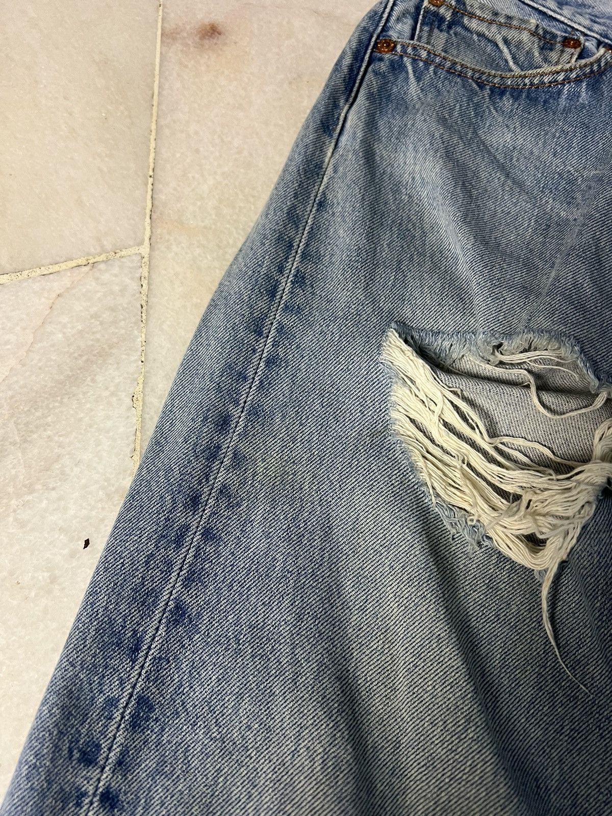 Levi's 💥LIMITED EDITION💥VINTAGE 90’S LEVIS 501XX DISTRESSED JEANS Size US 34 / EU 50 - 6 Thumbnail