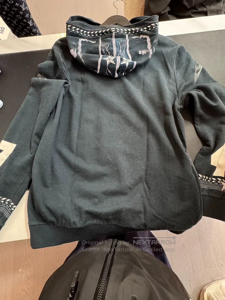 Givenchy Givenchy 12FW shark mouth hoodie + pullover Size US M / EU 48-50 / 2 - 2 Thumbnail