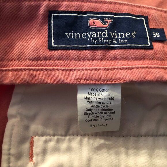Vineyard Vines vineyard Vines men's light red 100%cotton casual shorts 36 Size US 36 / EU 52 - 5 Thumbnail