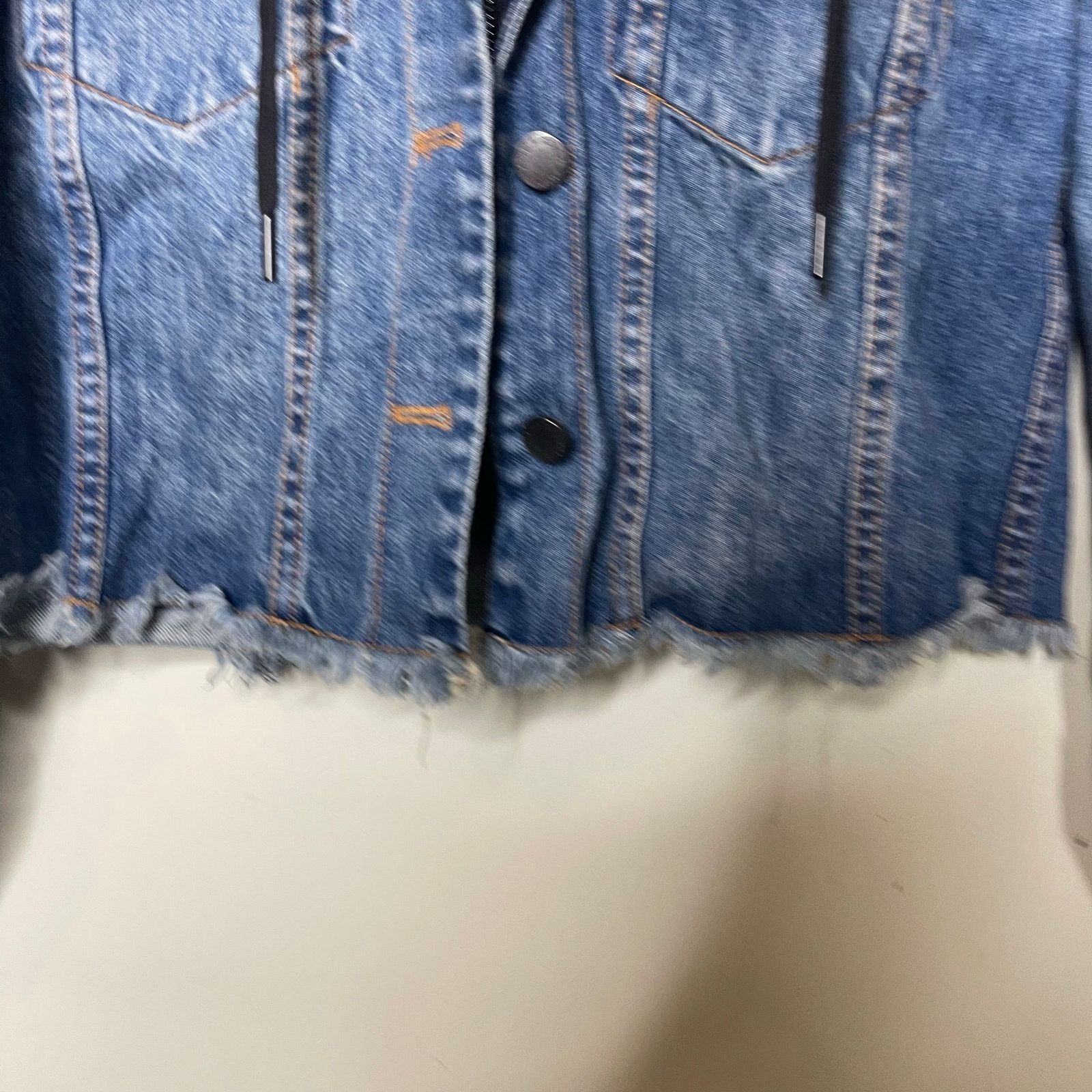 Alice + Olivia Alice + Olivia Jean Denim Hoodie Jacket sz M Size M / US 6-8 / IT 42-44 - 7 Thumbnail