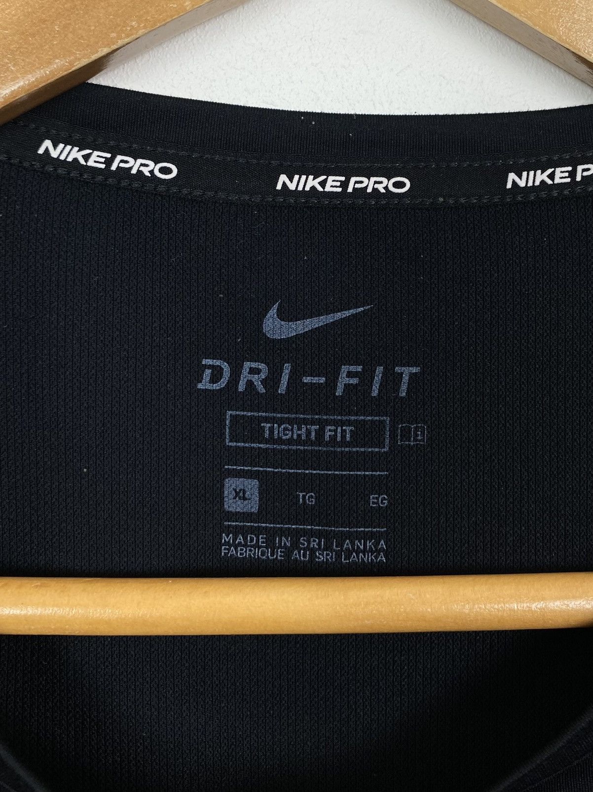 Nike Nike Pro Long Sleeve Shirt Dri-Fit Tight Fit Top Men’s Sz XL Size US XL / EU 56 / 4 - 4 Thumbnail