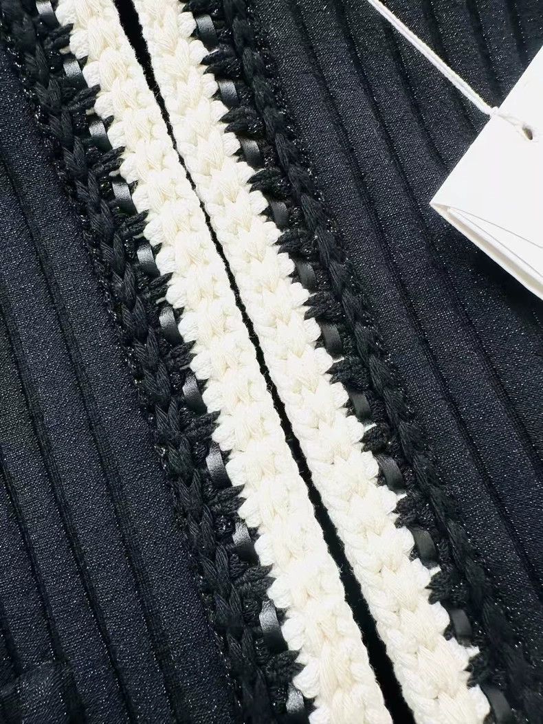 Chanel Chanel Early Spring Series Black and White Contrast Coat Size XS / US 0-2 / IT 36-38 - 6 Thumbnail