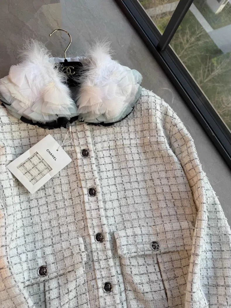 Chanel Chanel Feather collar jacket Size XS / US 0-2 / IT 36-38 - 6 Thumbnail