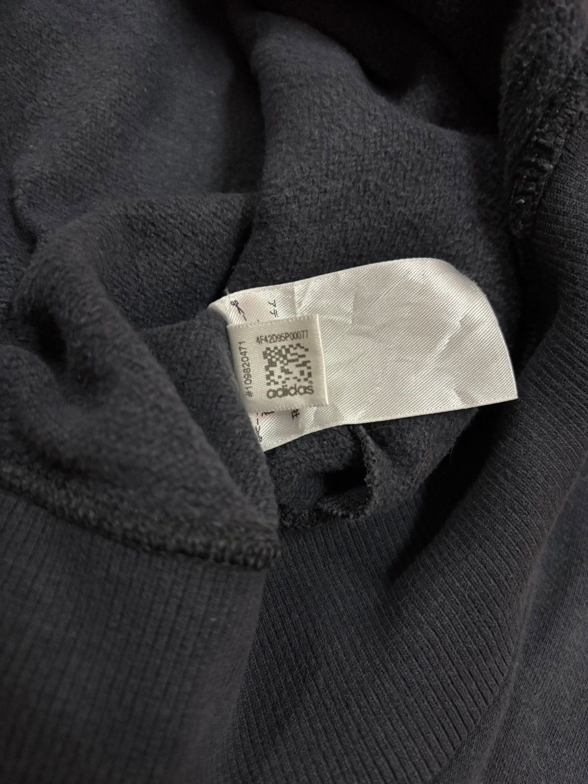 Adidas Vintage Y2k Adidas Outdoor Faded Printed Logo Hoodie Size US S / EU 44-46 / 1 - 12 Thumbnail
