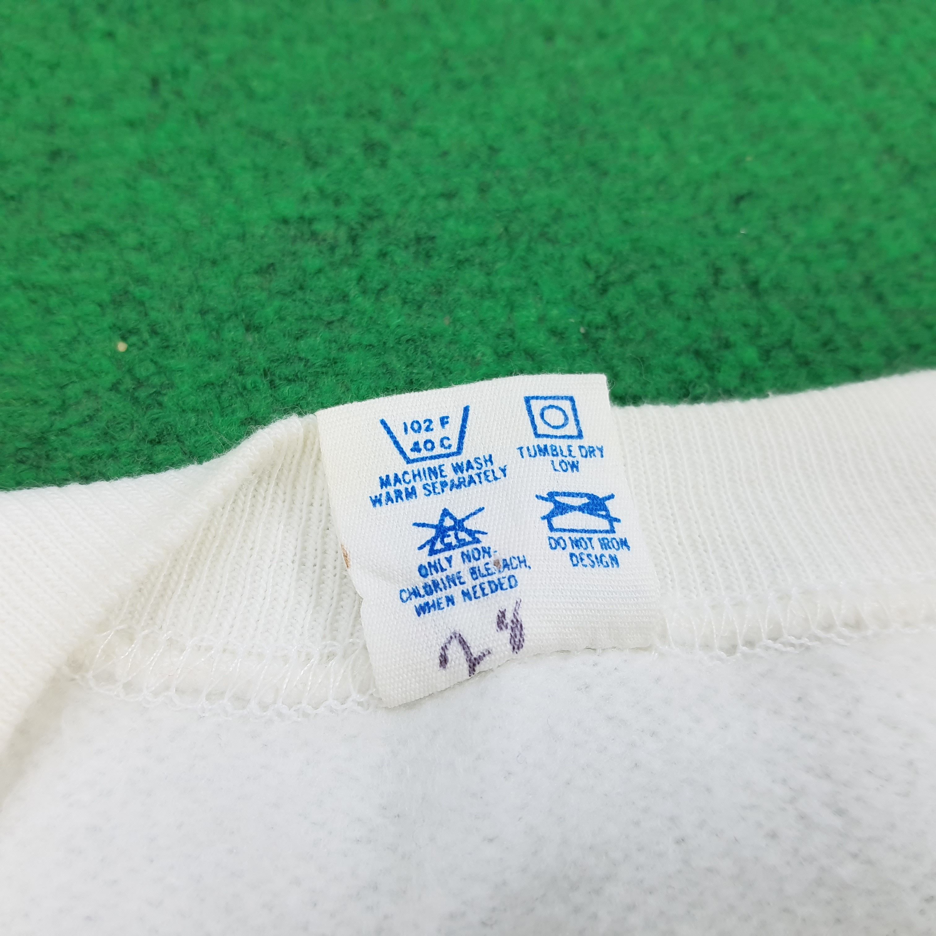 Champion × Vintage Vintage Champion IOWA Rose Bowl American Football Sweatshirt Size US M / EU 48-50 / 2 - 6 Thumbnail