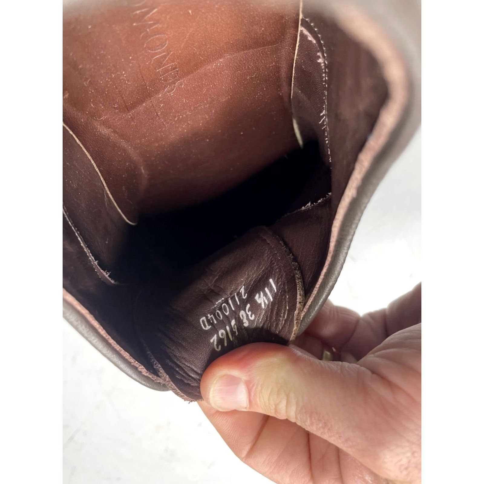Allen Edmonds Allen Edmonds McTavish Wingtip Oxford Brogue Mens 11.5 EEE Brown Leather Dress Shoes Size US 12 / EU 45 - 5 Thumbnail
