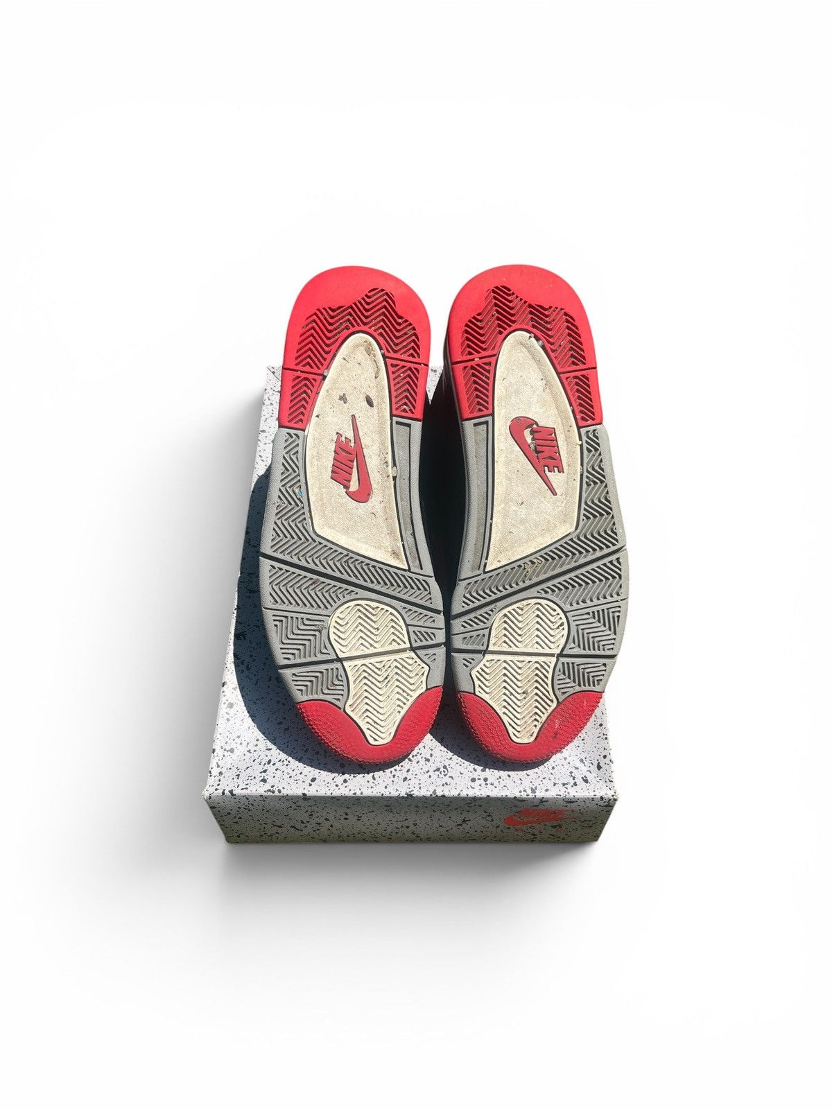 Jordan Brand Jordan 4 Bred Size US 12 / EU 45 - 3 Thumbnail