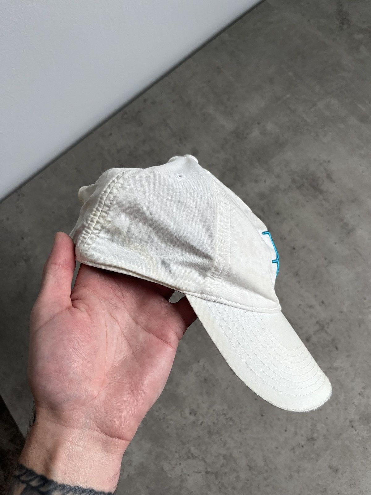 Vintage Vintage Distressed Nike Federer Cap Size ONE SIZE - 5 Thumbnail