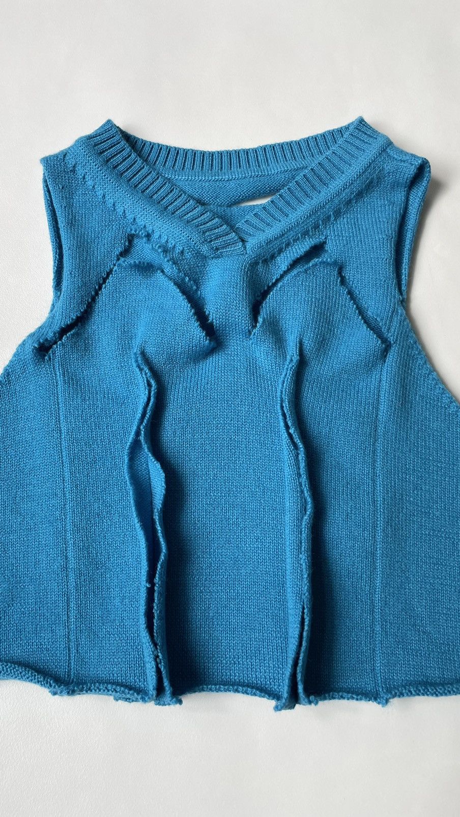 Maison Margiela A/W 18 Sample Cut Out Sweater Vest Size S / US 4 / IT 40 - 4 Thumbnail