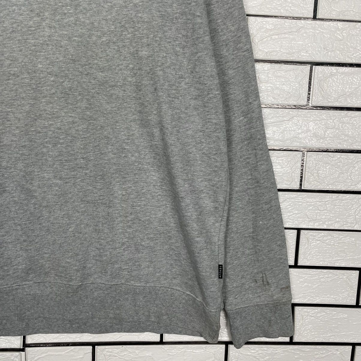 Japanese Brand Japanese Brand Afends Crewneck Gray Sweatshirt Size US M / EU 48-50 / 2 - 4 Thumbnail