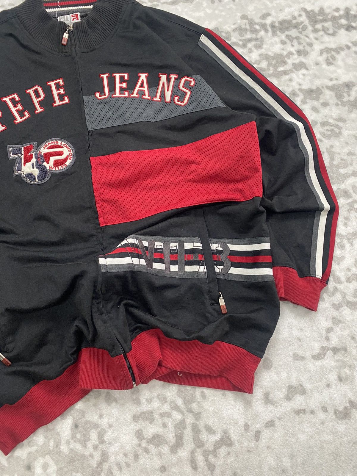 Pepe Jeans 1990s PEPE JEANS VINTAGE SPELLOUT PELLE HIPHOP Size US XL / EU 56 / 4 - 2 Thumbnail