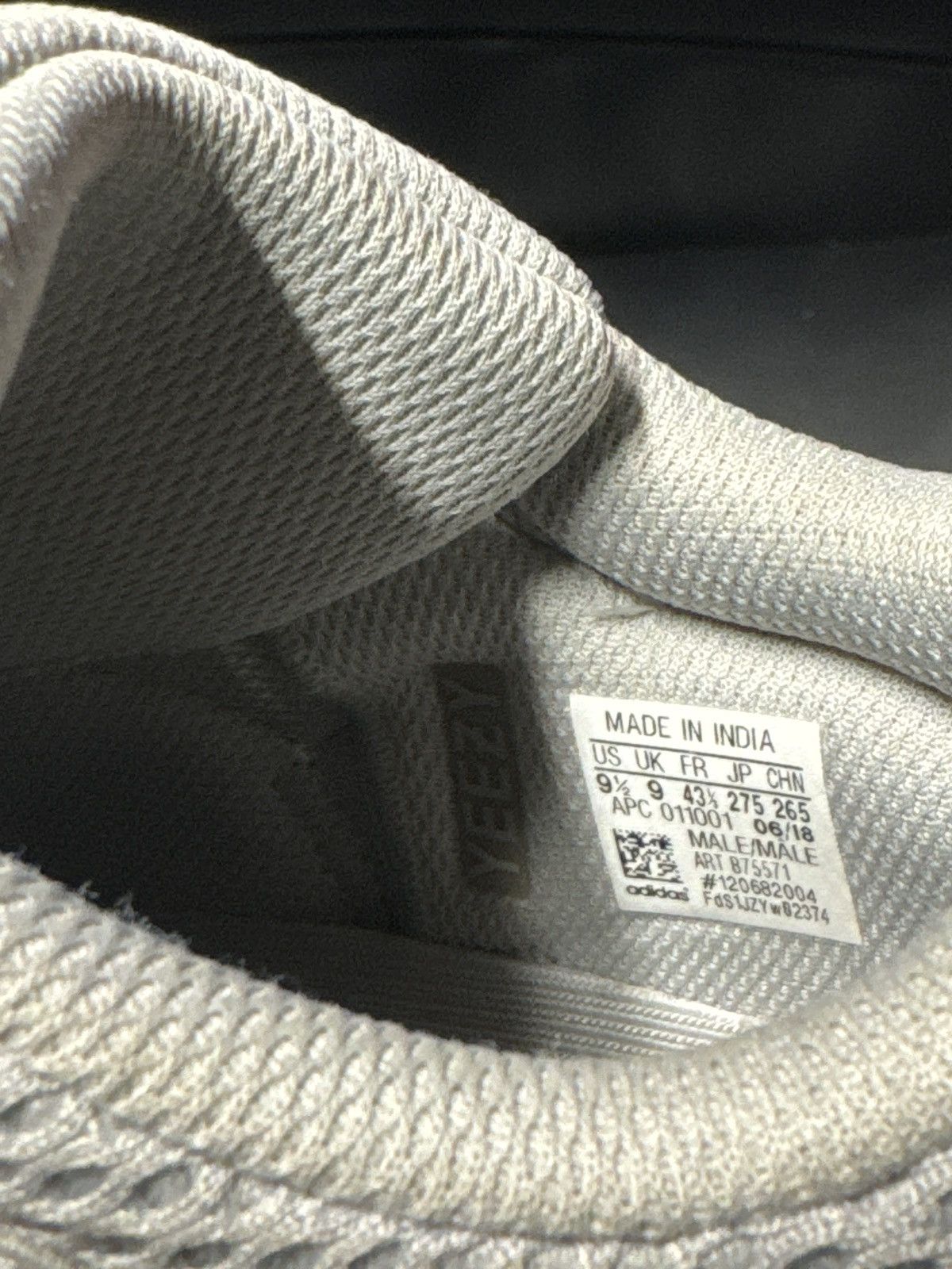 Adidas × Kanye West Adidas Yeezy 700 Wave Runner Size US 9.5 / EU 42-43 - 7 Thumbnail