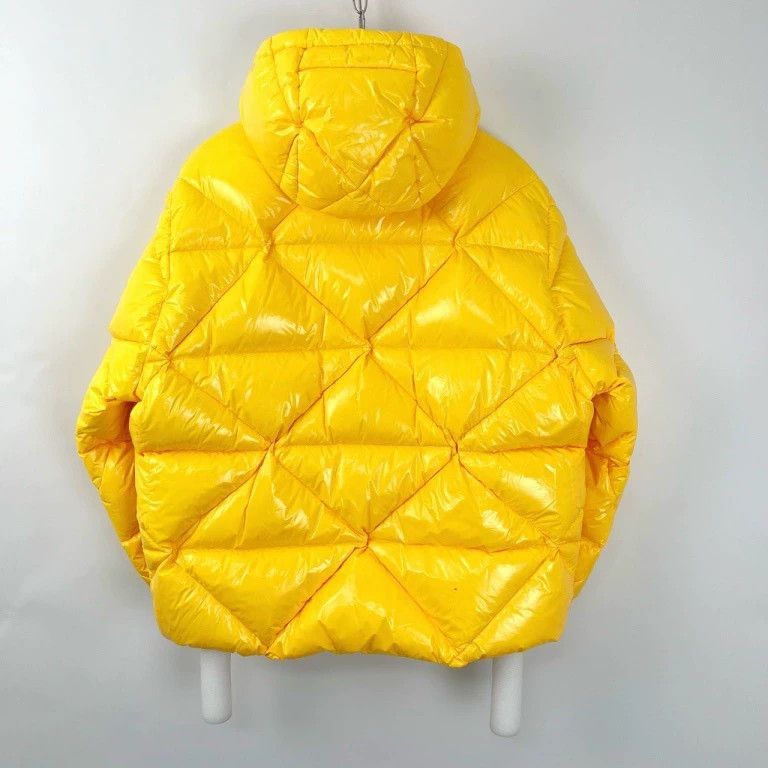 Prada Prada Size 36 Shiny yellow down jacket 2501-Nextarrow Size US XXS / EU 40 - 2 Thumbnail