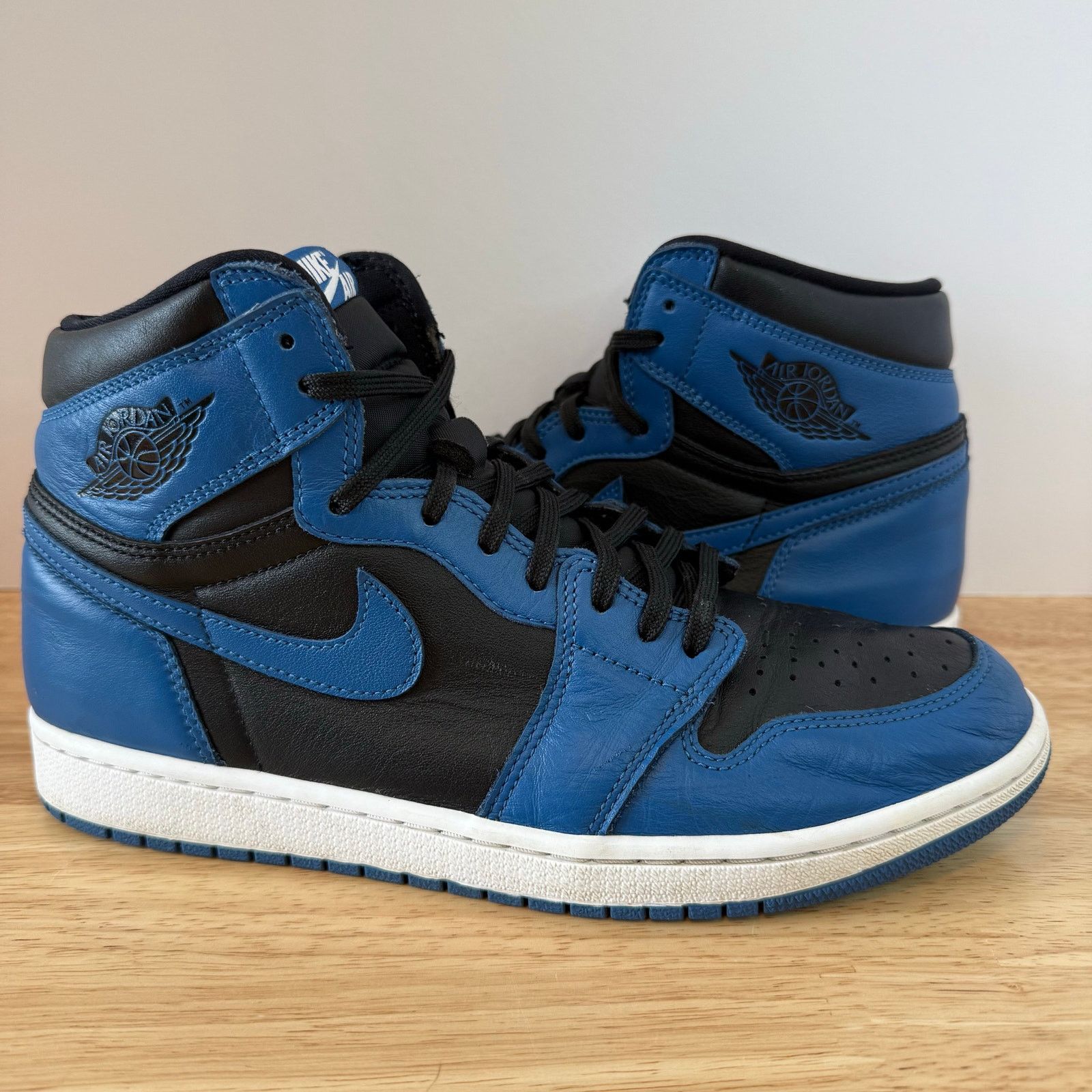 Jordan Brand Air Jordan 1 Retro High OG 'DarkMarina Blue' Men’s Size 10.5 Size US 10.5 / EU 43-44 - 9 Thumbnail