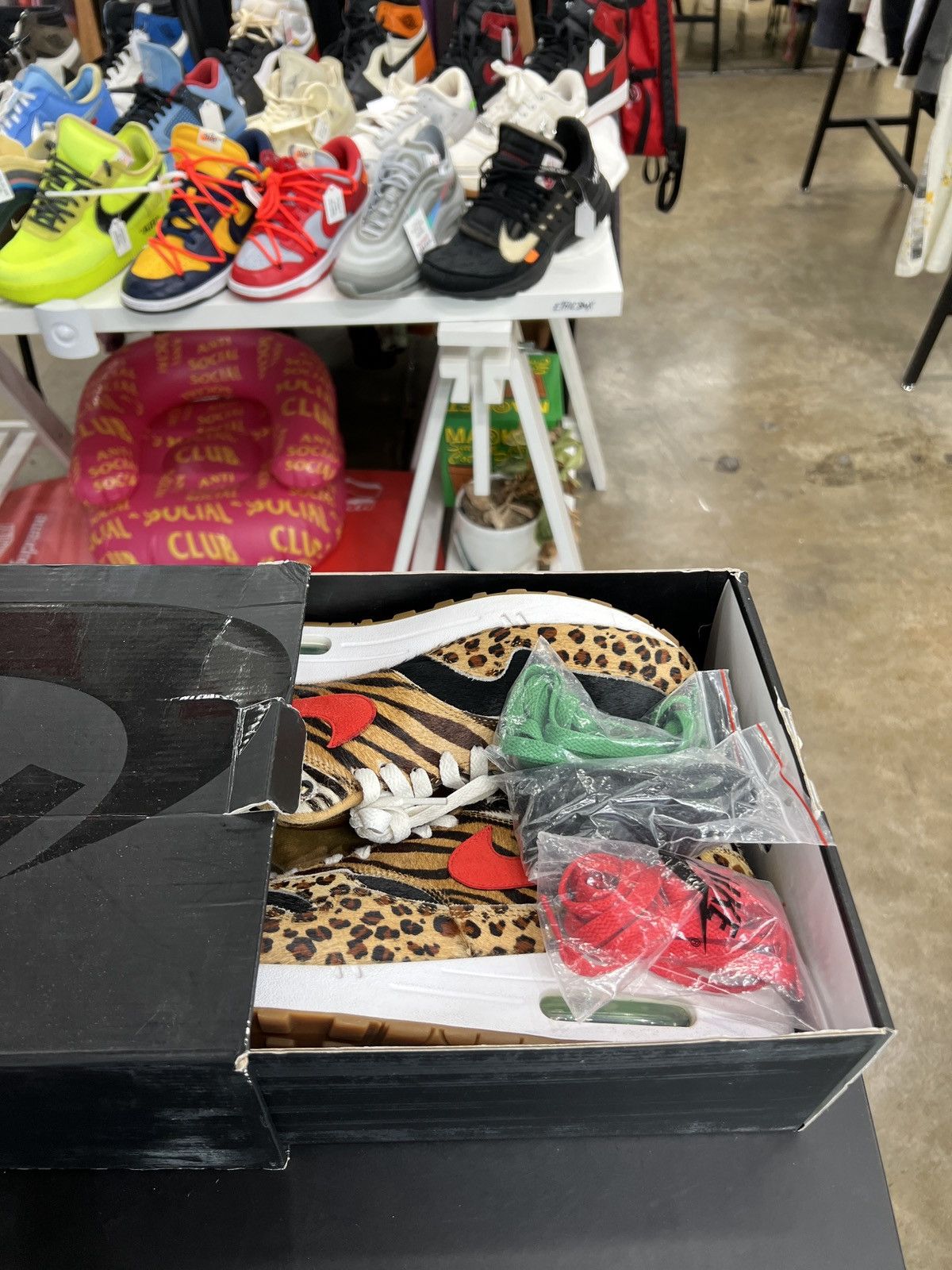 Nike × atmos Nike Air Max 1 Atmos Animal Pack 2.0 Sz. 11 (2018) Size US 11 / EU 44 - 10 Thumbnail
