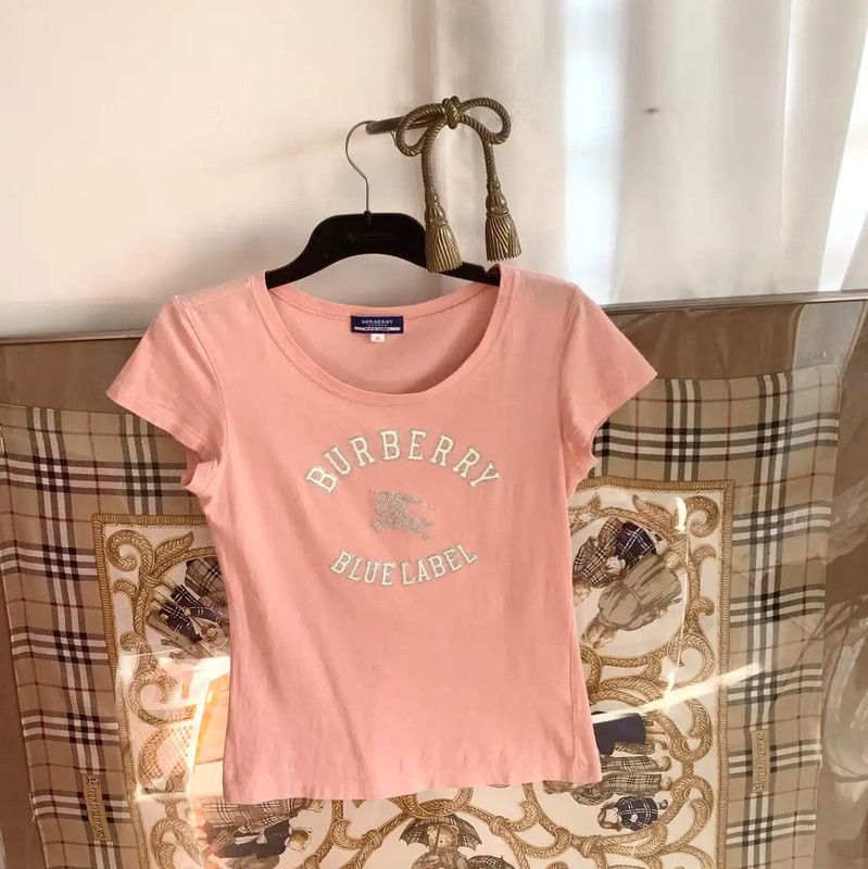 Burberry Burberry Pink Cotton T-Shirt with Logo Size M / US 6-8 / IT 42-44 - 1 Thumbnail