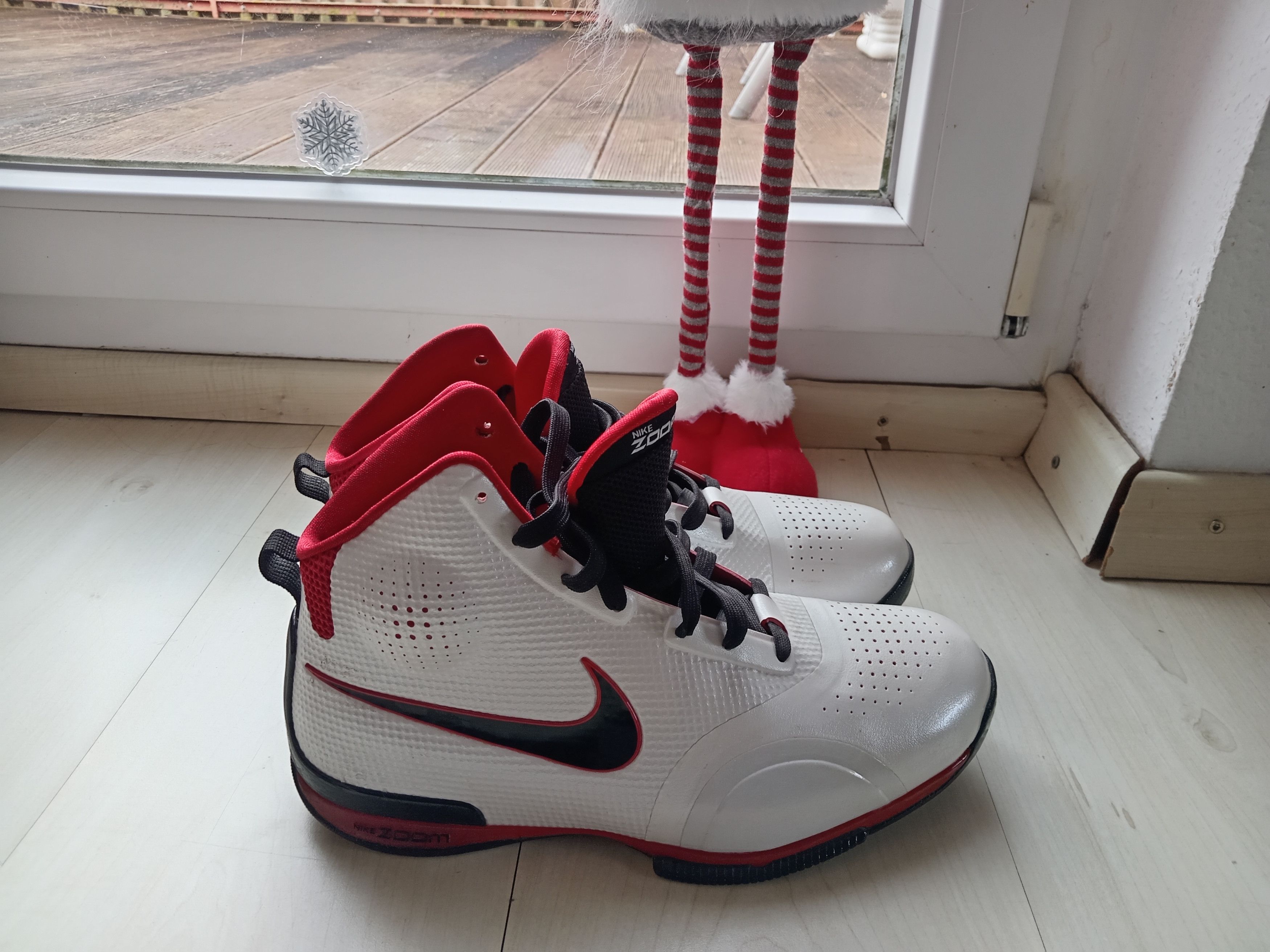 Nike Hyperfuse Nike Zoom BB 1.5 472249-101 Size US 10 / EU 43 - 1 Thumbnail