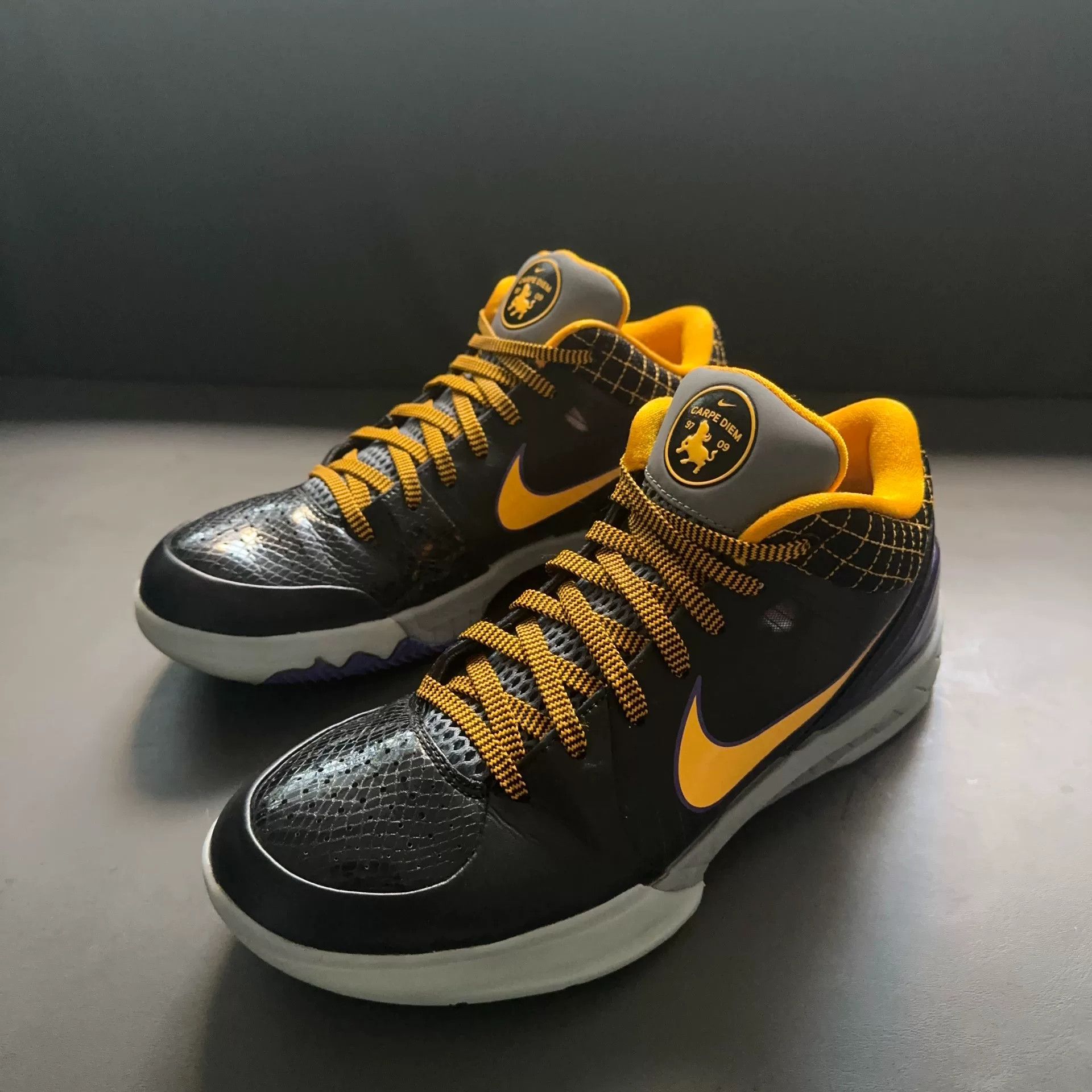 Nike Nike Lowtop Sneakers 42 Men Size US 9 / EU 42 - 1 Thumbnail