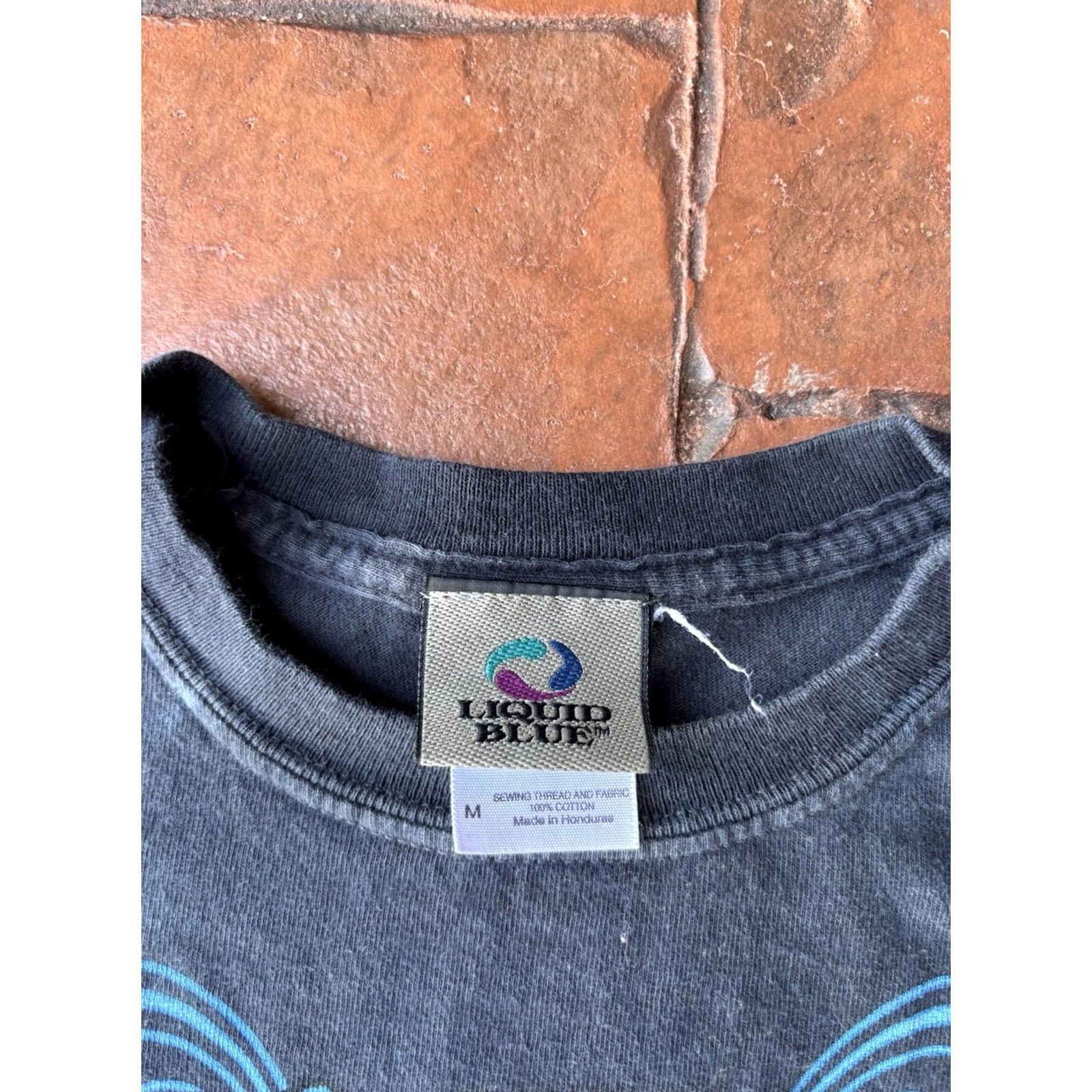 Liquid Blue VINTAGE Liquid Blue Pink Floyd Dark Side Of The Moon Tye Dye T-Shirt Medium Men Shirt Band Size US M / EU 48-50 / 2 - 2 Thumbnail