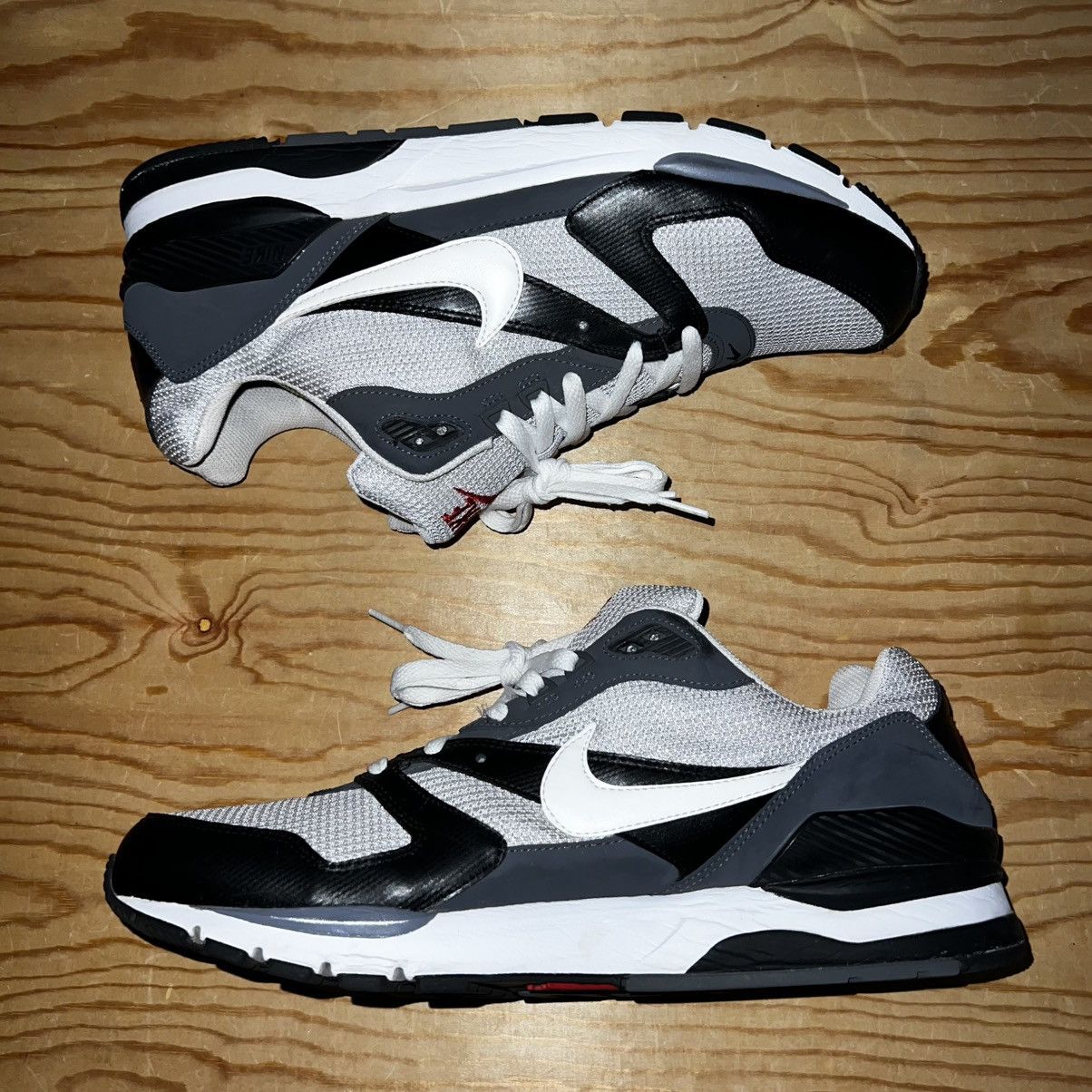 Nike MEN’S NIKE TWILIGHT RUNNER EU 2009 SHOES Size US 13 / EU 46 - 2 Thumbnail