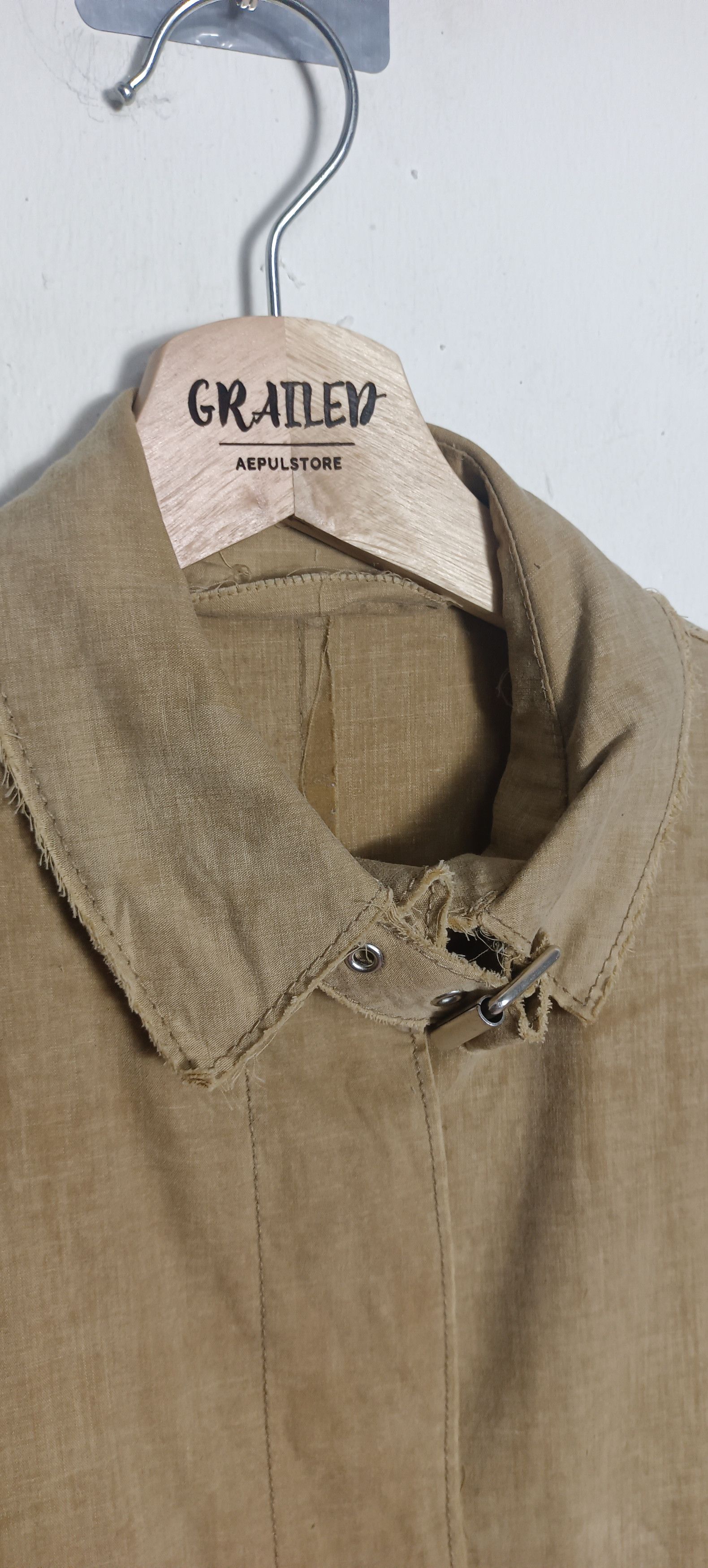 Burberry Design Rare 🔥Burberry Trench Coat design hairy thread Size US XS / EU 42 / 0 - 4 Thumbnail