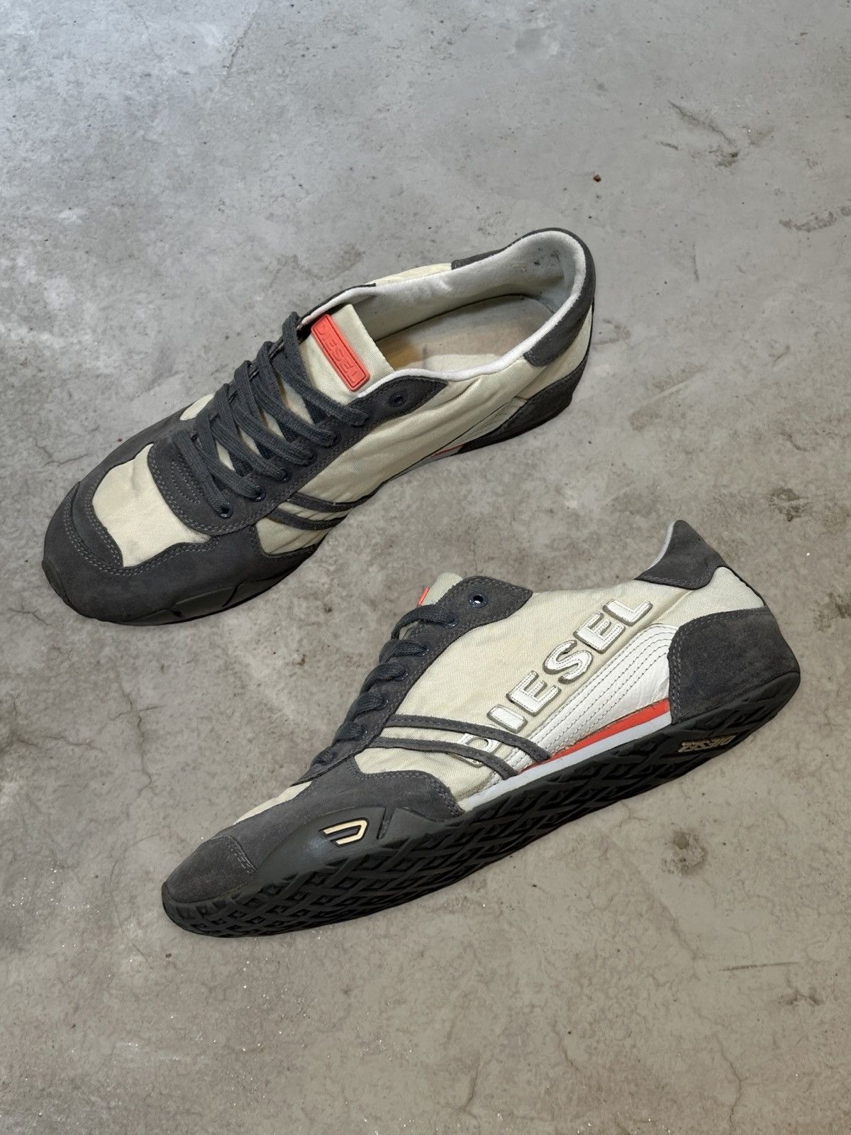 Diesel (SS10) SOLAR LOW TOP Size US 11 / EU 44 - 5 Thumbnail