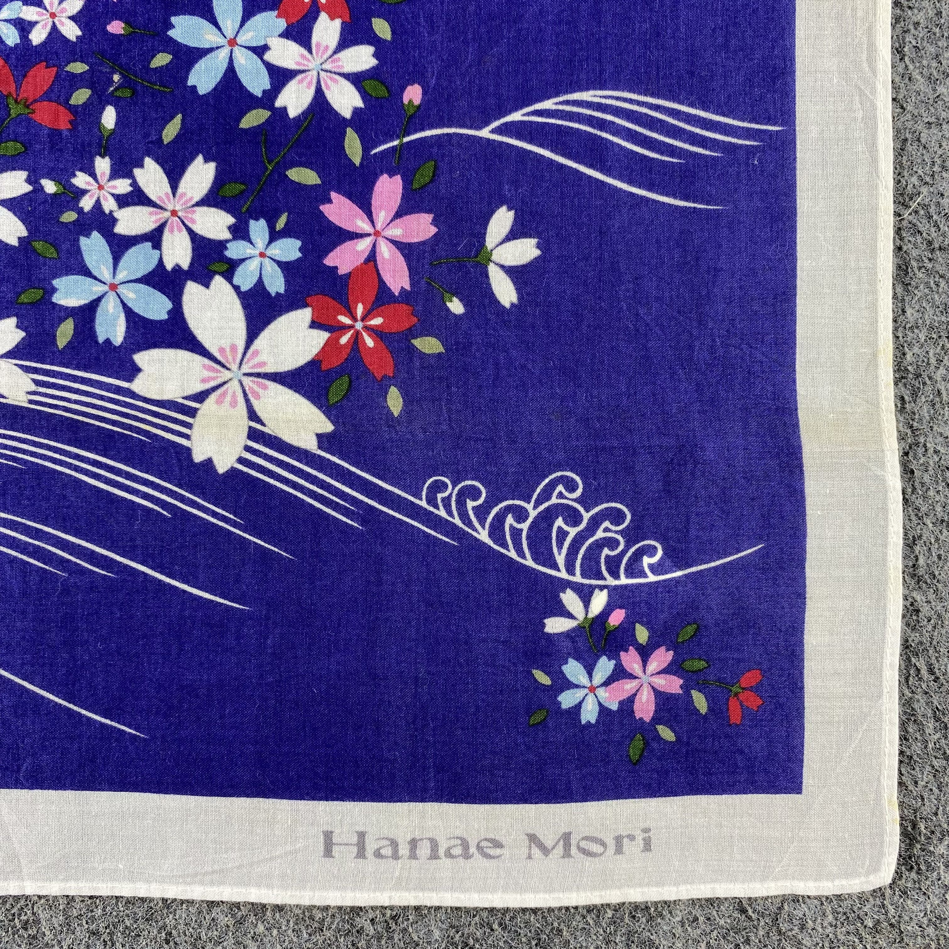 Hanae Mori Hanae Mori Handkerchief/Neckerchief/Bandana HC621 Size ONE SIZE - 3 Thumbnail