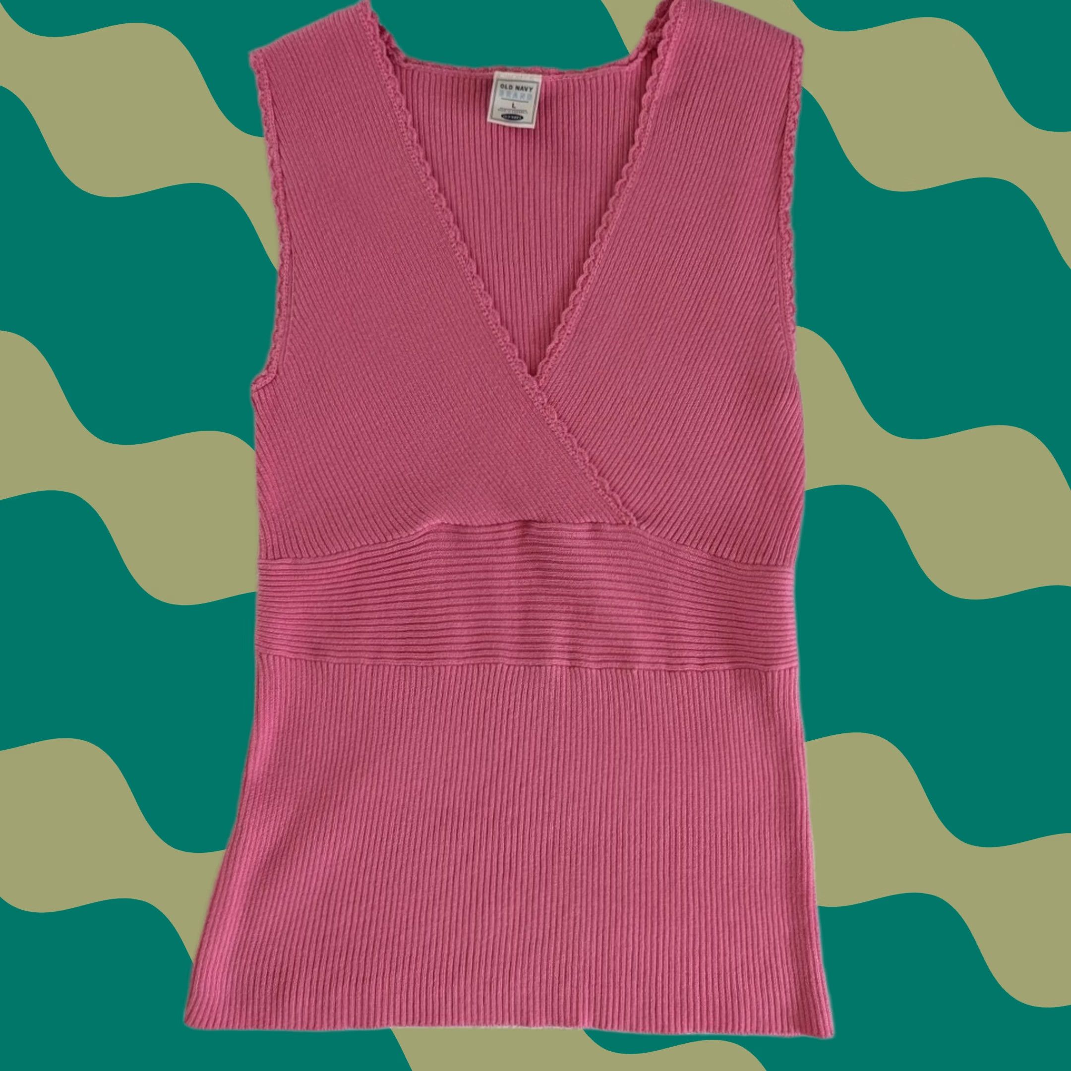 Old Navy Old Navy Pink Tank Women L V-Neck Sleeveless Ribbed Surplice Knit Casual Modern Feminine Shirt Top Size L / US 10 / IT 46 - 1 Thumbnail