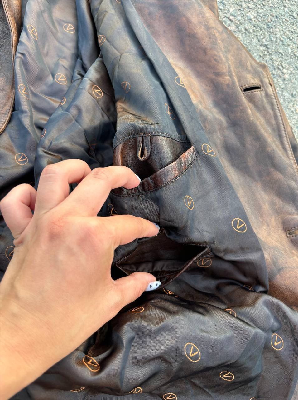 Vintage Vintage Avant Garde Vespucci Leather Chocolste Pony Jacket Size US XL / EU 56 / 4 - 4 Thumbnail