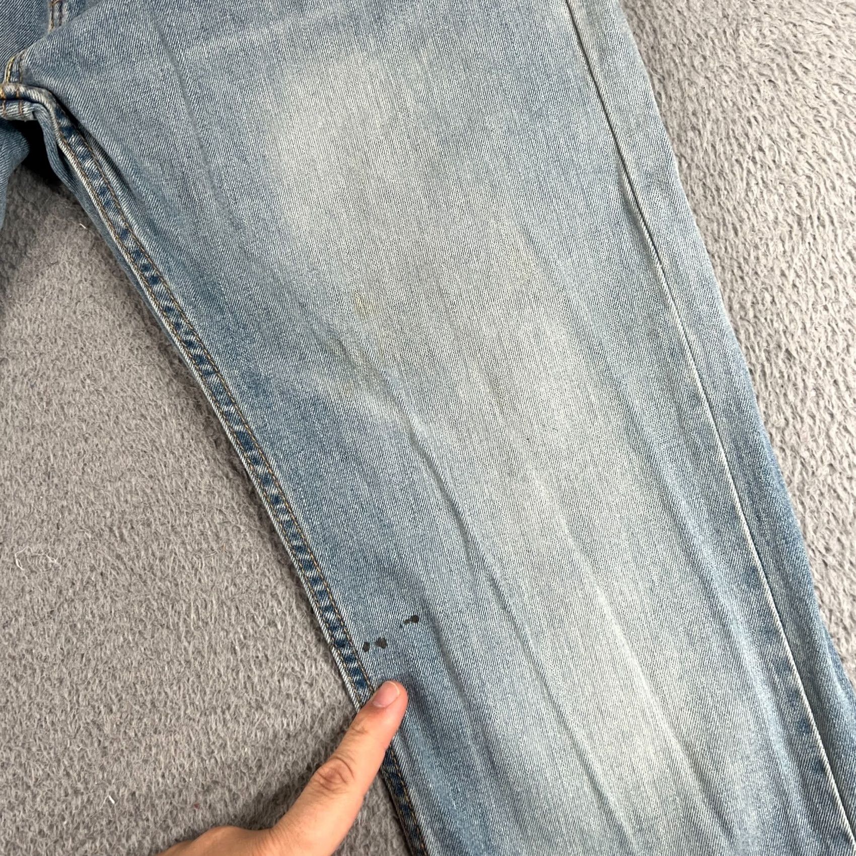 Levi's Levi's 505 Jeans Mens 33x32 Blue Straight Leg Light Wash Denim Classic Fit Regular Size Type: Regular 5-Pocket Design Shoes? Size US 33 - 2 Thumbnail