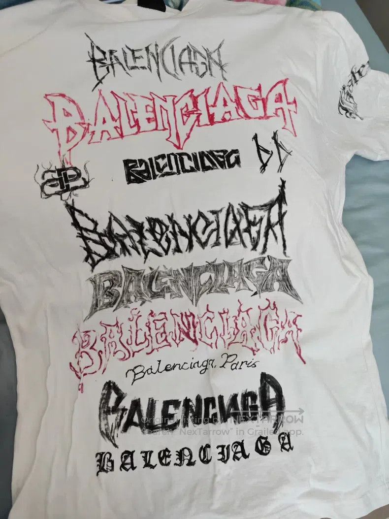 Balenciaga Balenciaga Dragon year limited edition short sleeve Size US XXS / EU 40 - 4 Thumbnail