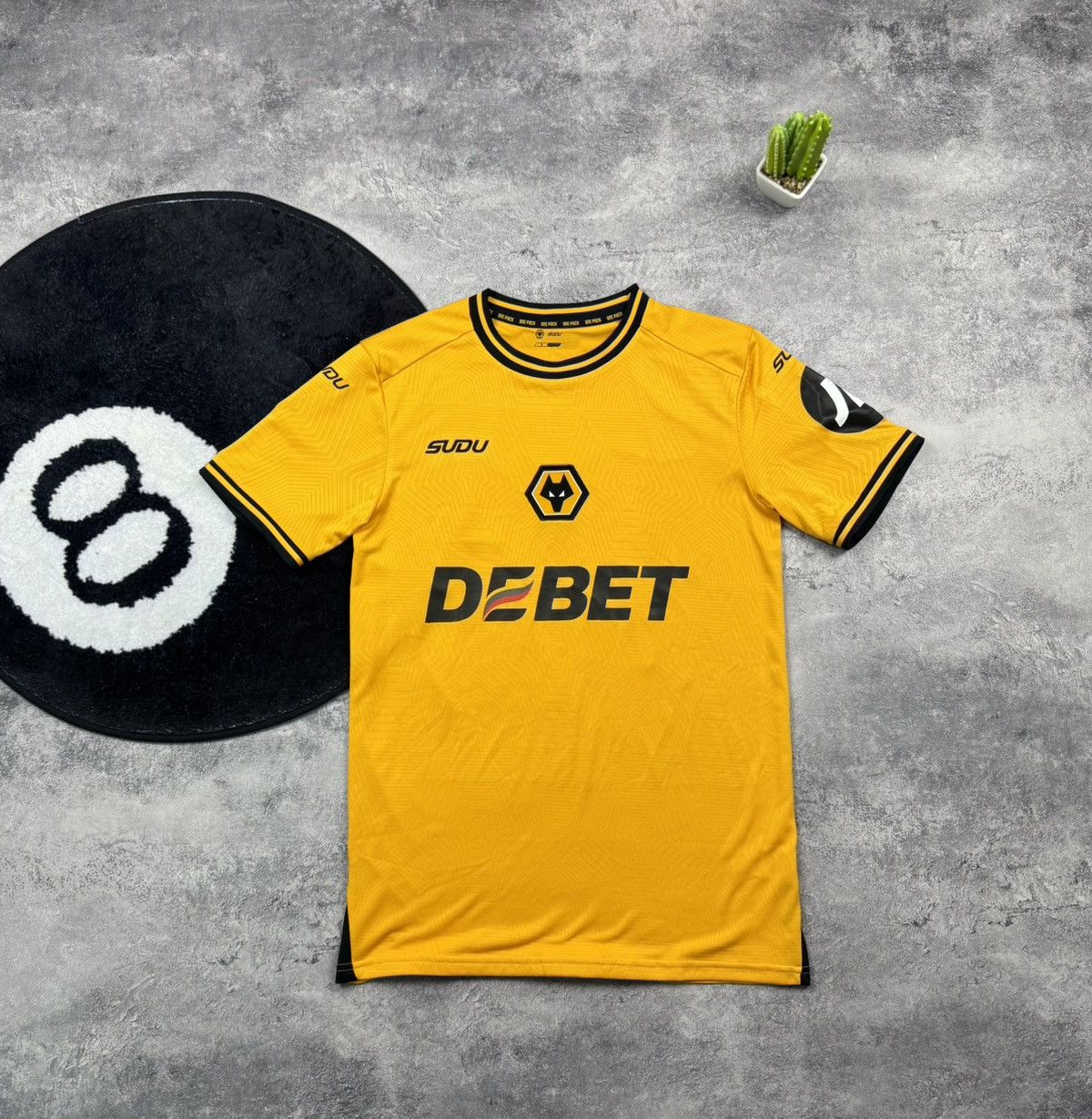 SUBU Wolverhampton Wanderers 2024/25 Home Shirt #10 CUNHA Size S Size US S / EU 44-46 / 1 - 1 Thumbnail