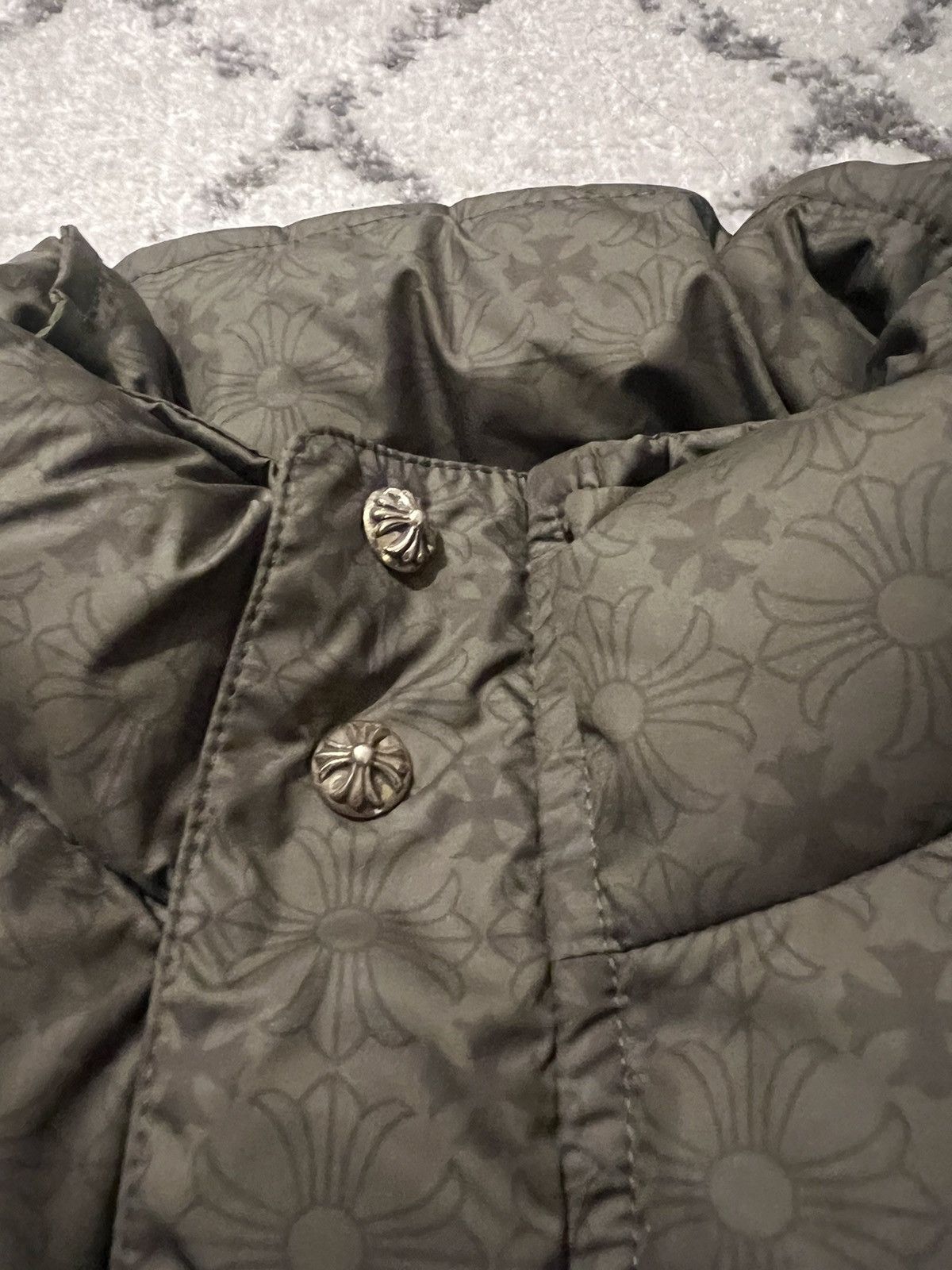 Chrome Hearts Army green plus cross pattern Stiff 2 puffer down jacket Size US S / EU 44-46 / 1 - 7 Thumbnail