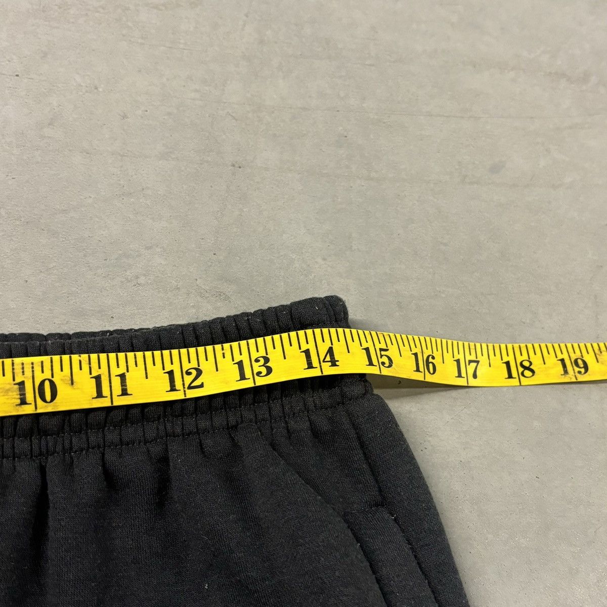 Other Vintage Y2K Baggy Black Nike Sweatpants Size US 29 - 6 Thumbnail